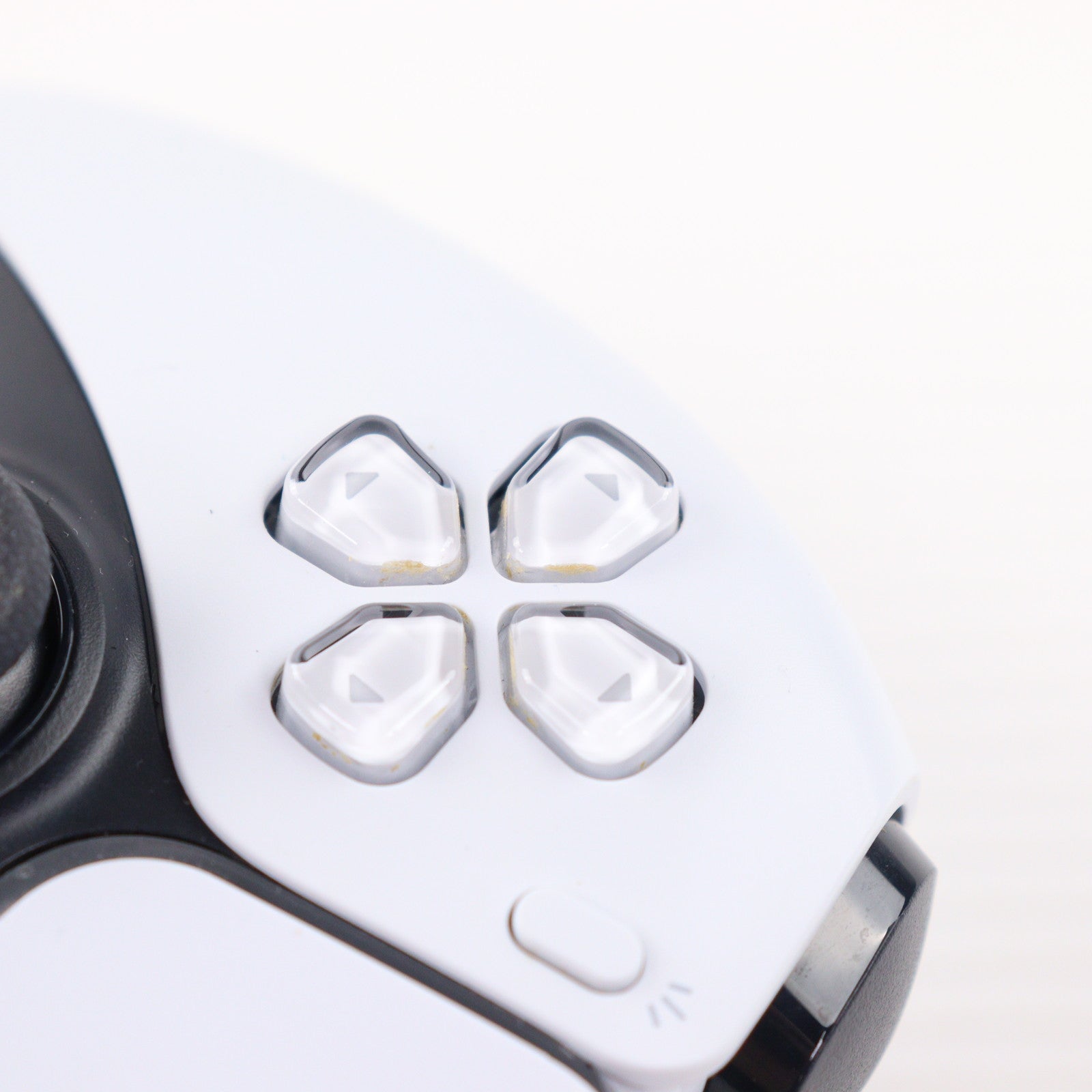 【中古即納】[PS5] (本体) PlayStation 5(プレイステーション5) SIE(CFI-1100A01)(20210824)