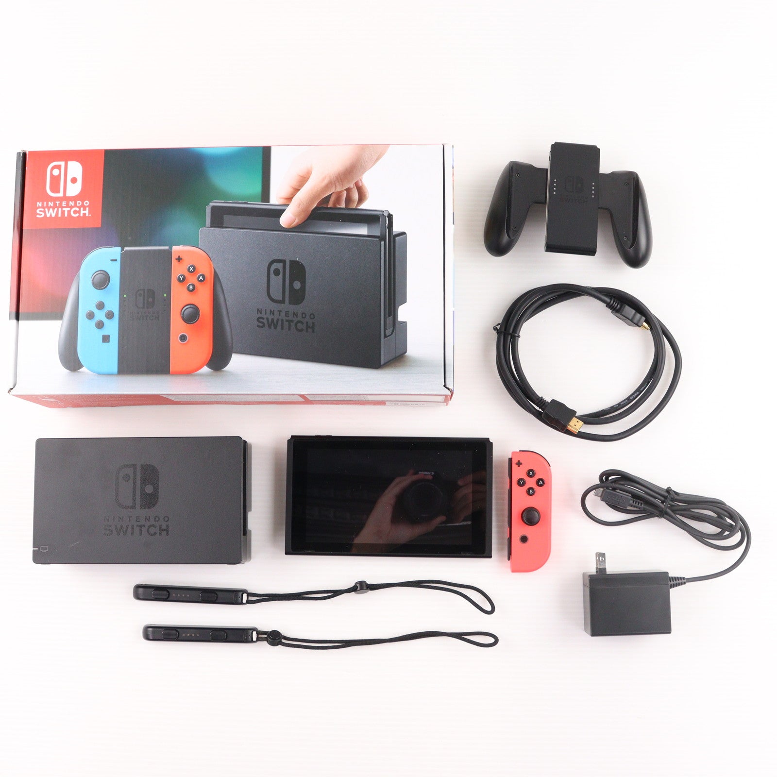 【中古即納】[Switch] (本体) Nintendo Switch(ニンテンドースイッチ) Joy-Con(L) ネオンブルー/R ネオンレッド 任天堂(HAC-S-KABAA)(20170303)