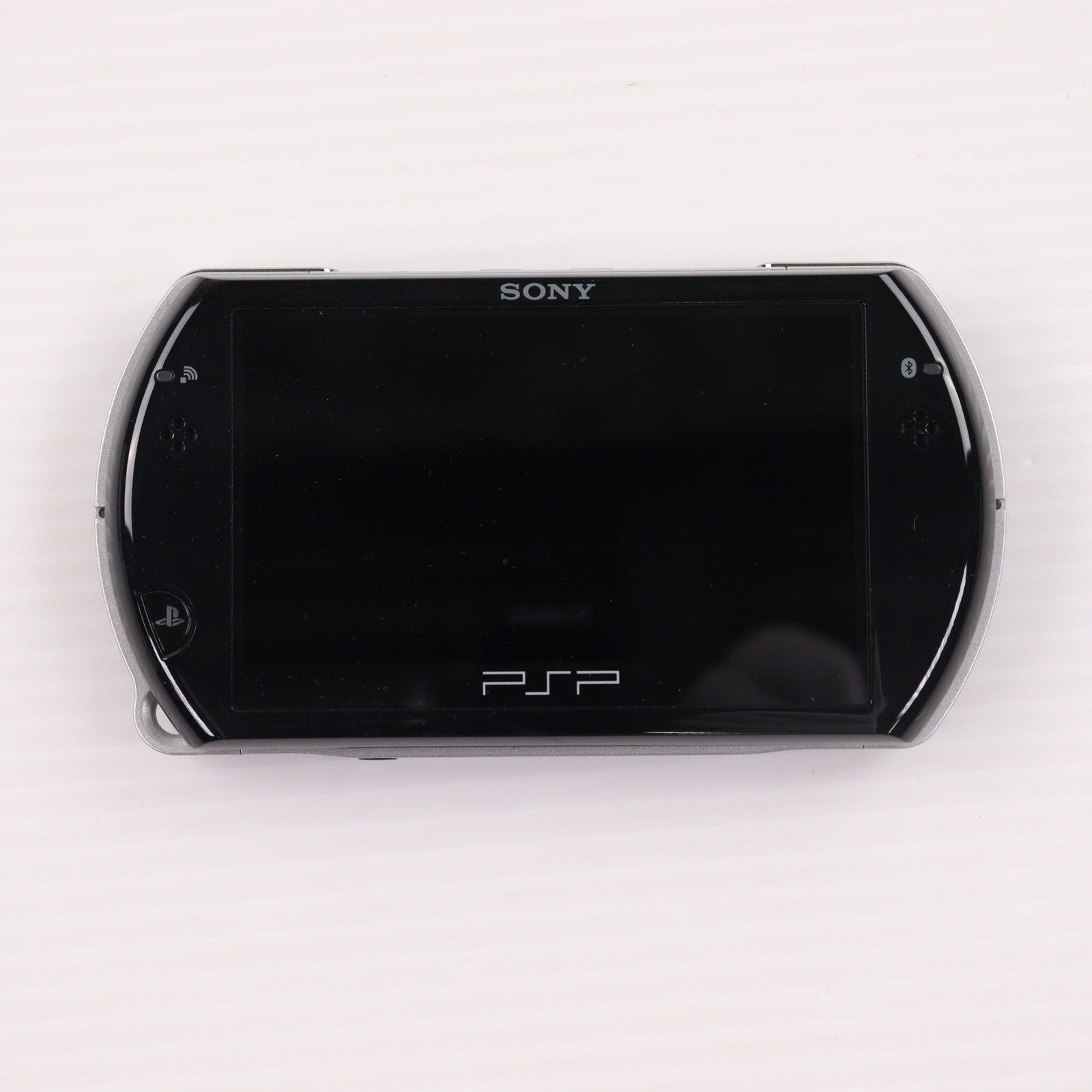 【中古即納】[PSP] (本体) PlayStation Portable go(プレイステーション・ポータブル ゴー) ピアノ・ブラック SCE(PSP-N1000PB)(20091101)