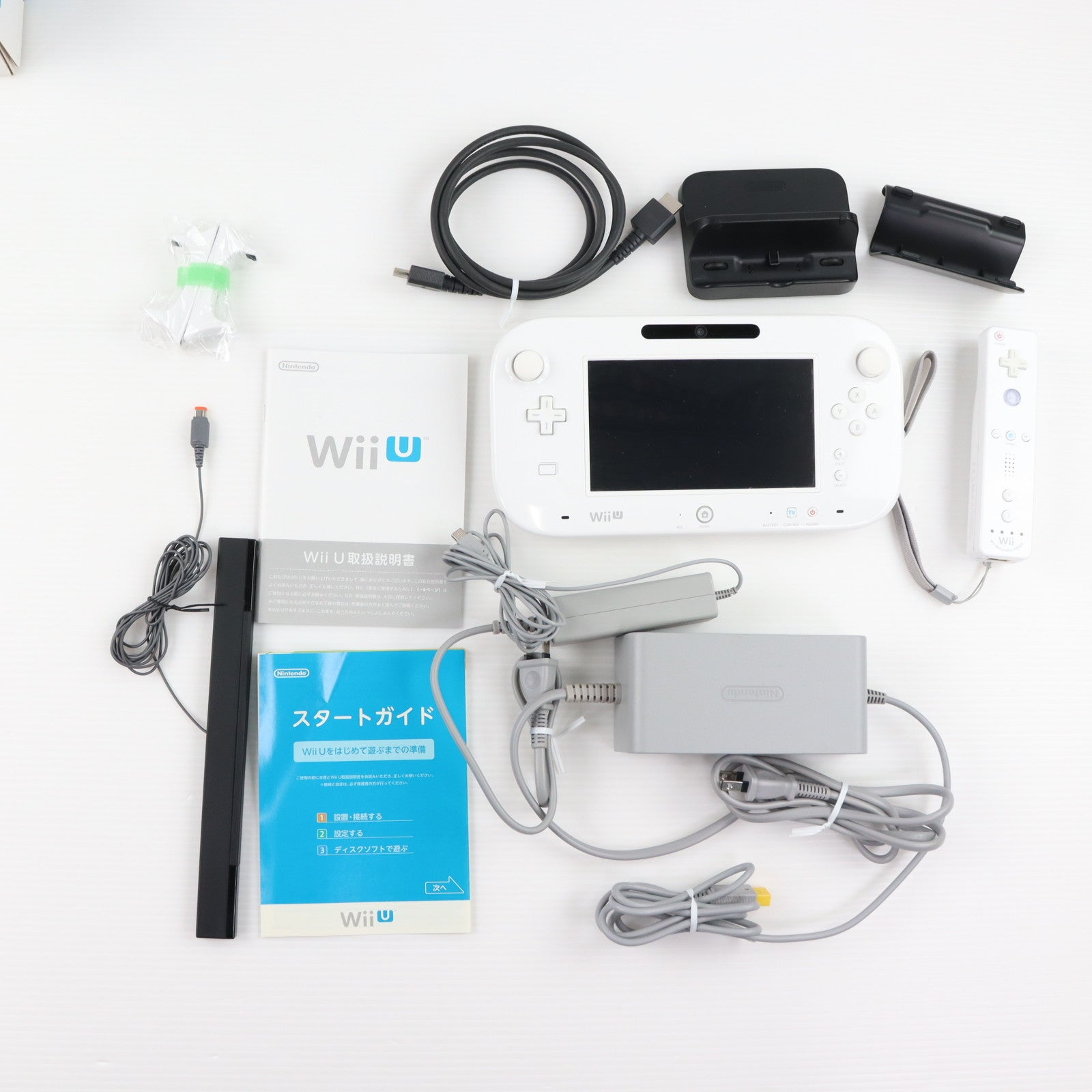 【中古即納】[WiiU] (本体) Wii U すぐに遊べるスポーツプレミアムセット 任天堂(WUP-S-WAFU)(20140327)