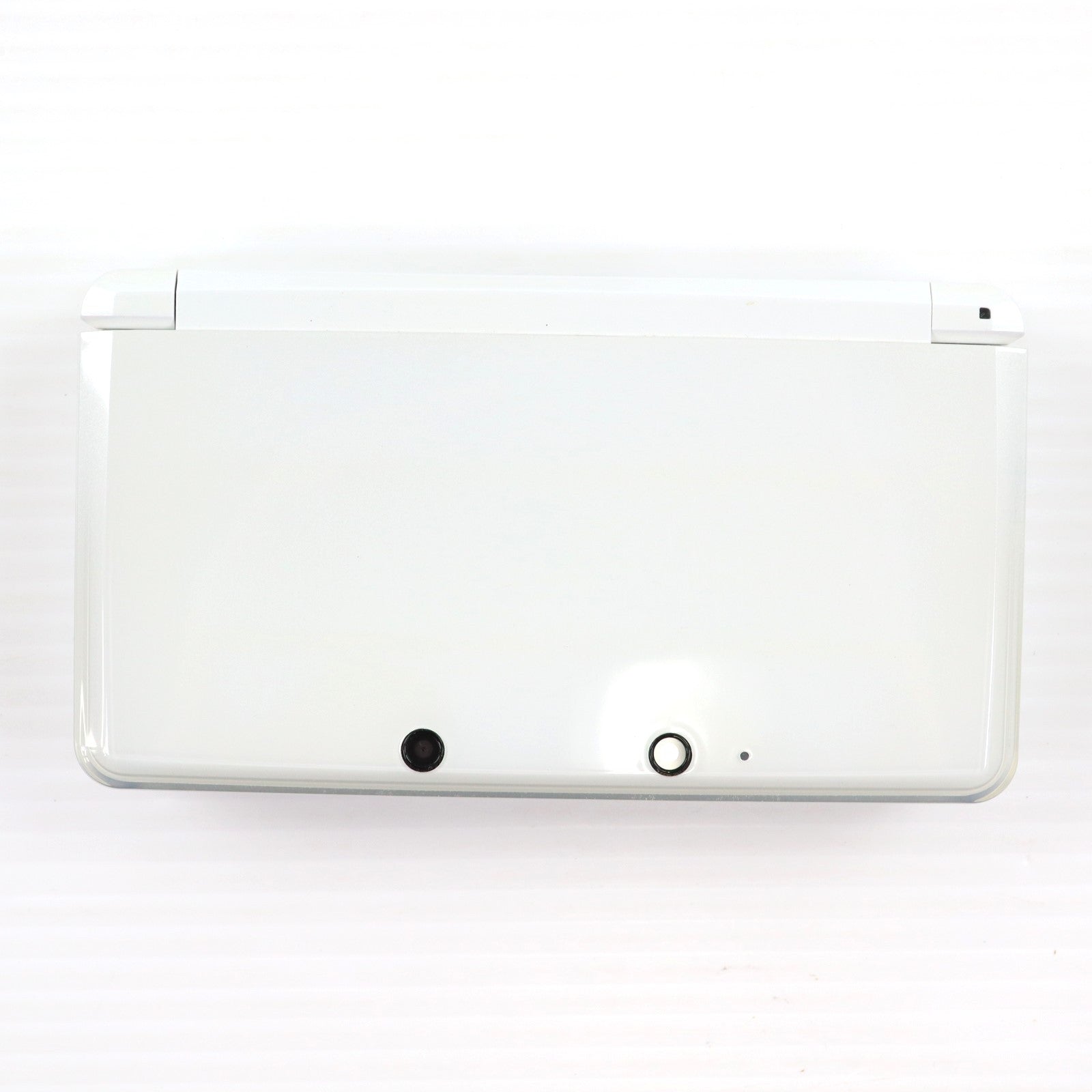 【中古即納】[3DS] (本体) ニンテンドー3DS アイスホワイト 任天堂(CTR-S-WAAA)(20111103)