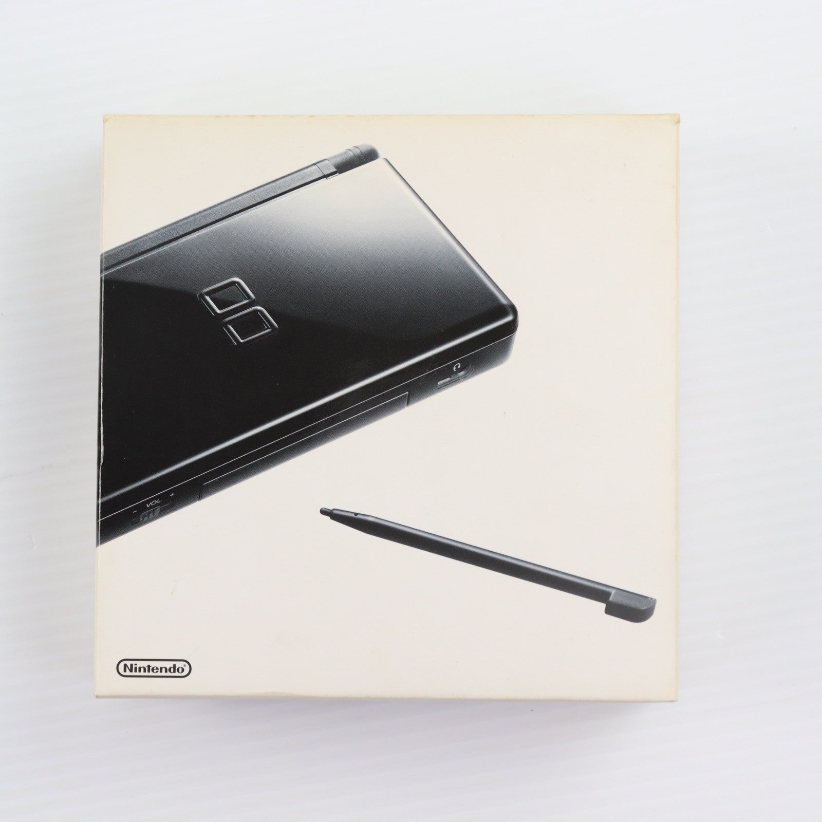 【中古即納】[NDS] (本体) ニンテンドーDS Lite(ライト) ジェットブラック 任天堂(USG-S-KA)(20060902)