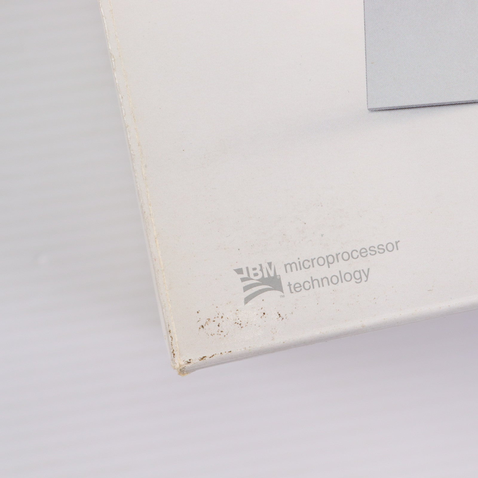 【中古即納】[Wii] (本体) Wii(シロ)(Wiiリモコンジャケット同梱) 任天堂(RVL-S-WD)(20071009)