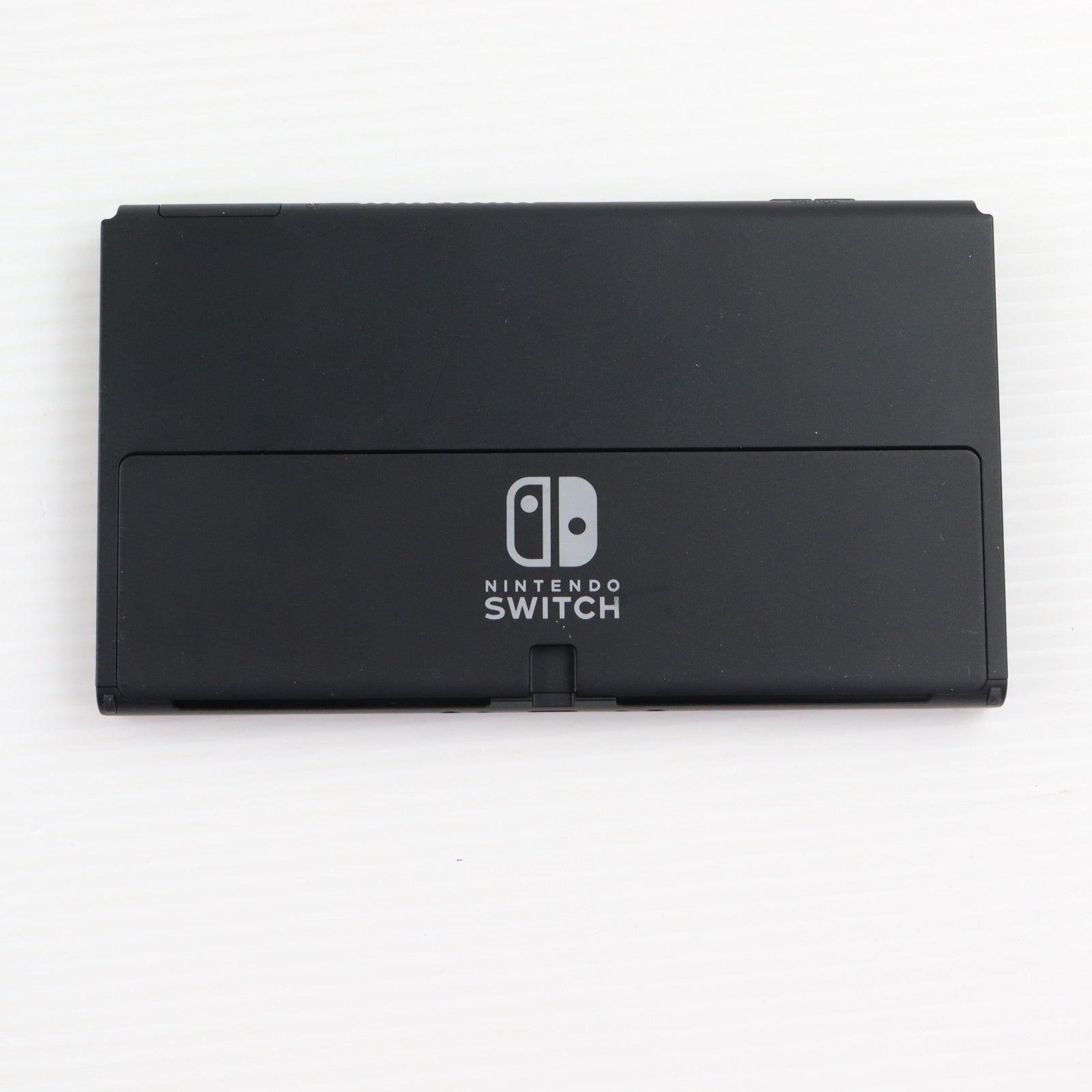 【中古即納】[Switch] (本体) マイニンテンドーストア限定 (新型)Nintendo Switch(ニンテンドースイッチ) カスタマイズ Joy-Con(L) ブルー/(R) ネオンパープル Joy-Conストラップ ブラック 任天堂(HAD-S-KAYAA)(20190830)