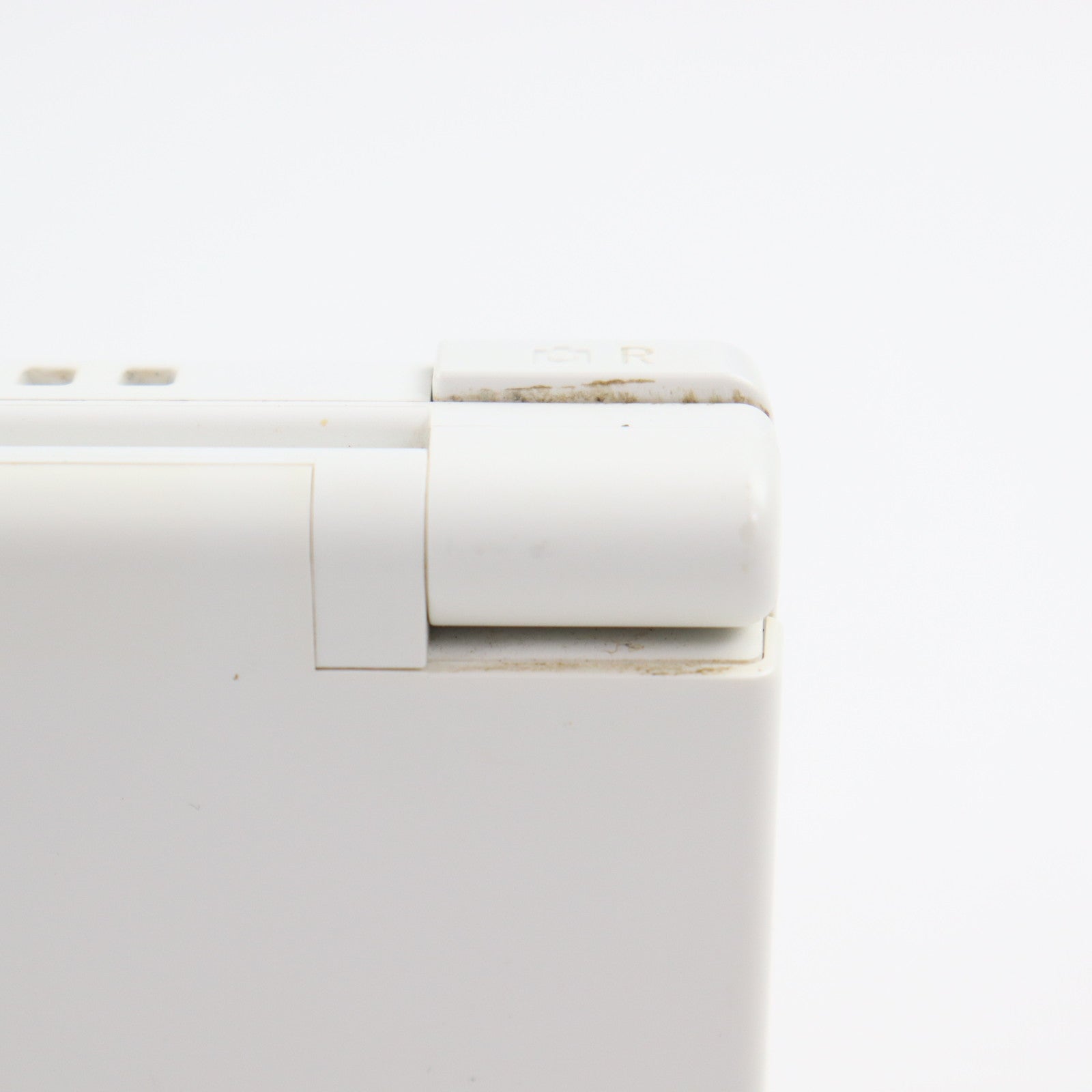 【中古即納】[NDS] (本体) ニンテンドーDSi ホワイト 任天堂(TWL-S-WA)(20081101)