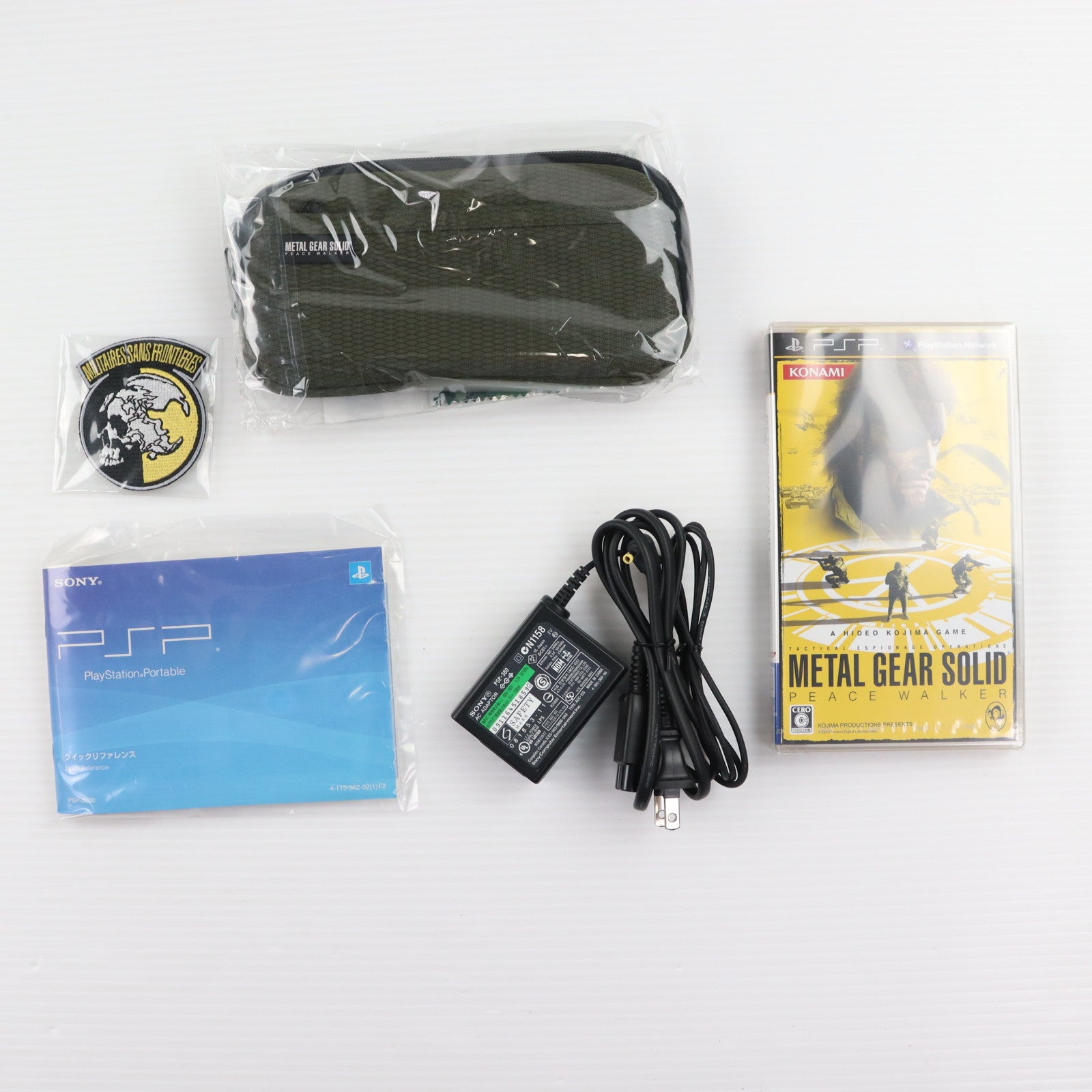 【中古即納】[PSP] (本体) METAL GEAR SOLID PEACE WALKER(メタルギア ソリッド ピースウォーカー) プレミアムパッケージ コナミデジタルエンタテインメント(VP071-J1)(20100429)