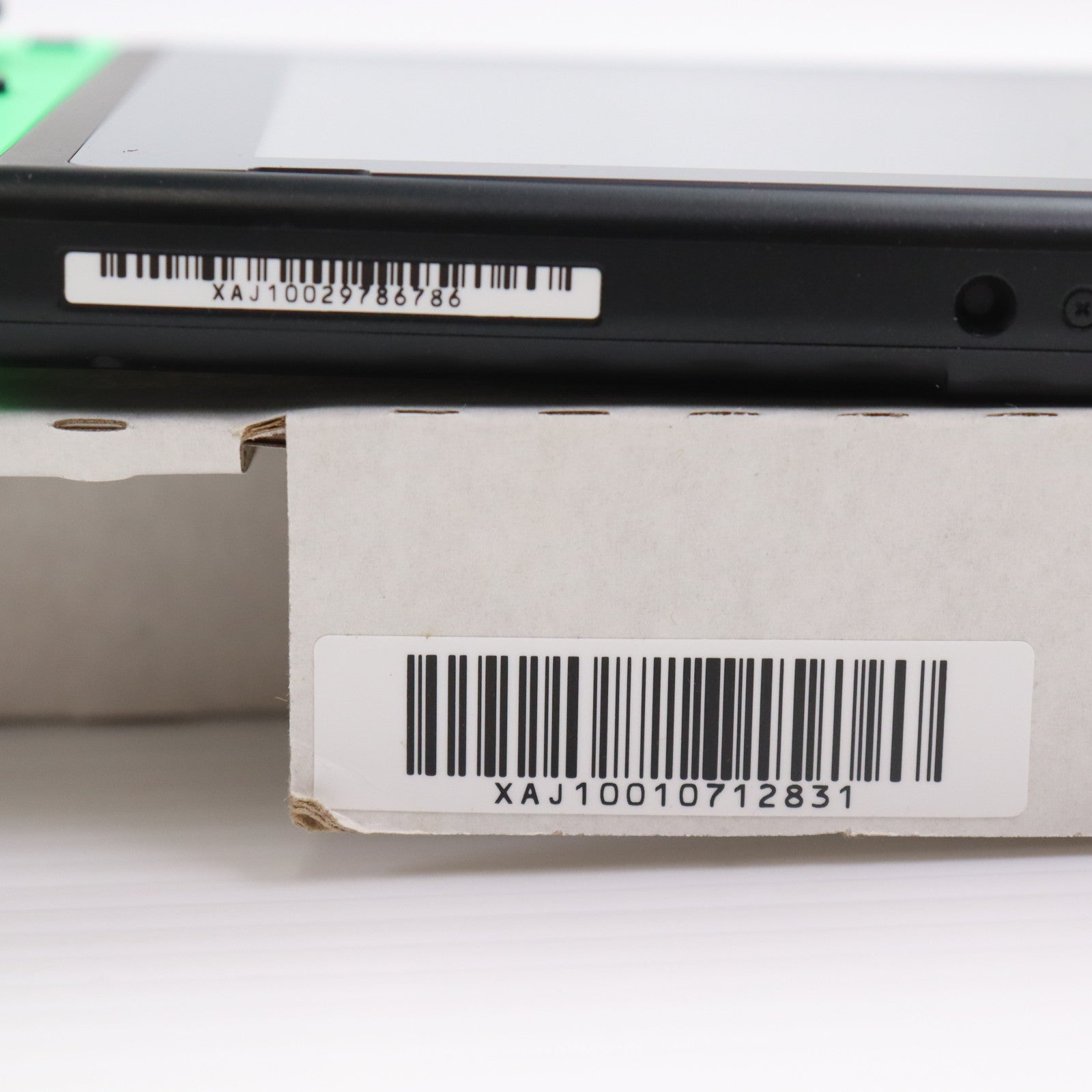 【中古即納】[Switch] (本体) Nintendo Switch(ニンテンドースイッチ) スプラトゥーン2セット 任天堂(HAC-S-KACEA)(20170721)