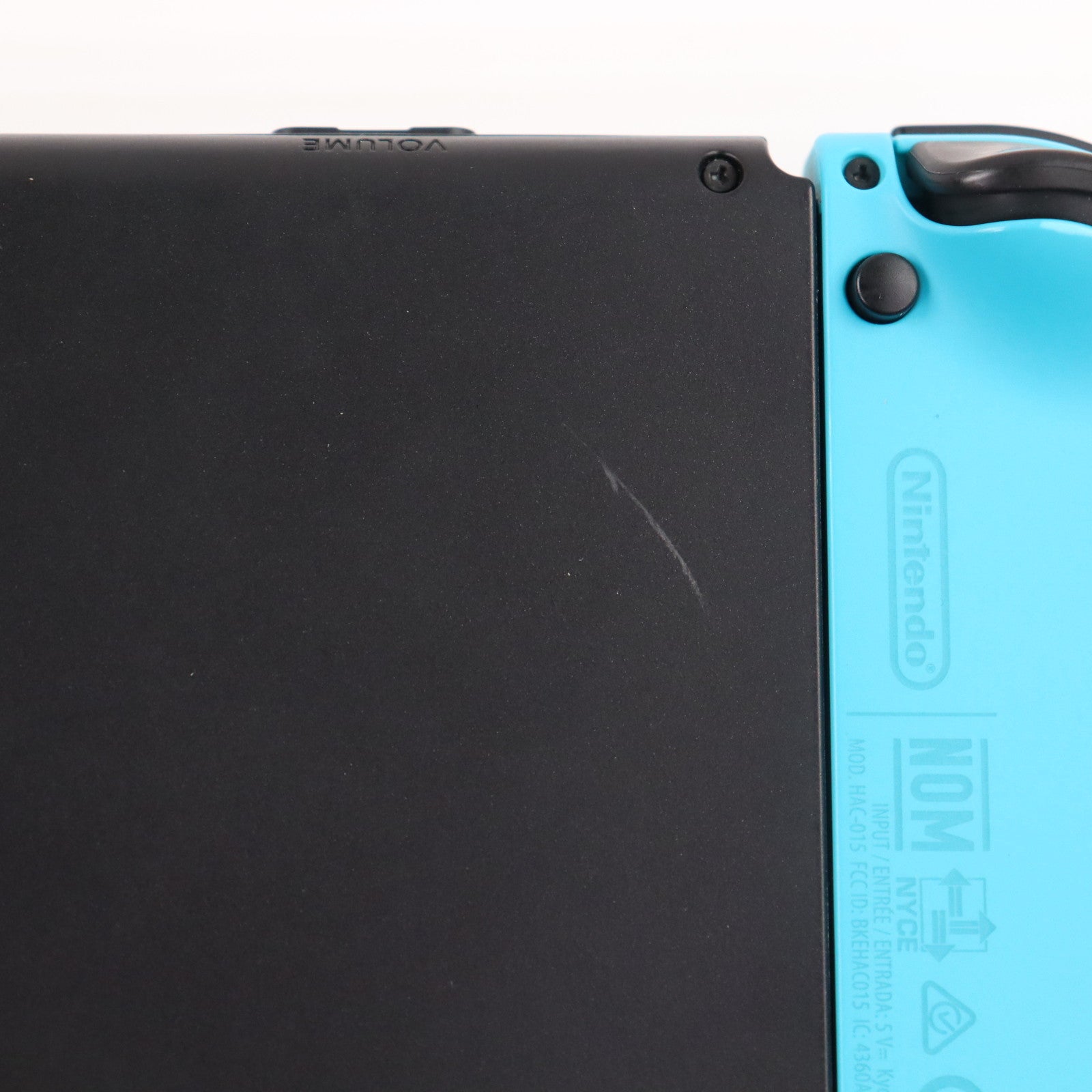 【中古即納】[Switch] (本体) Nintendo Switch(ニンテンドースイッチ) Joy-Con(L) ネオンブルー/(R) ネオンレッド 任天堂(HAD-S-KABAA)(20190830)