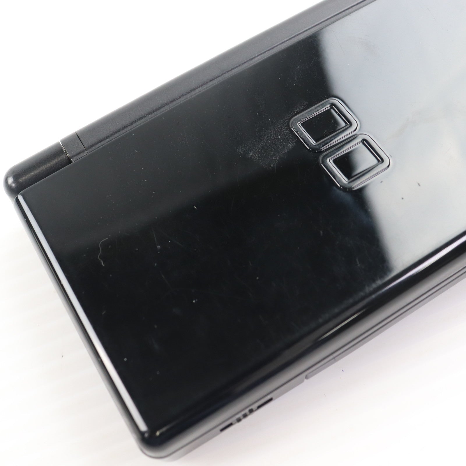 【中古即納】[NDS] (本体) ニンテンドーDS Lite(ライト) ジェットブラック 任天堂(USG-S-KA)(20060902)