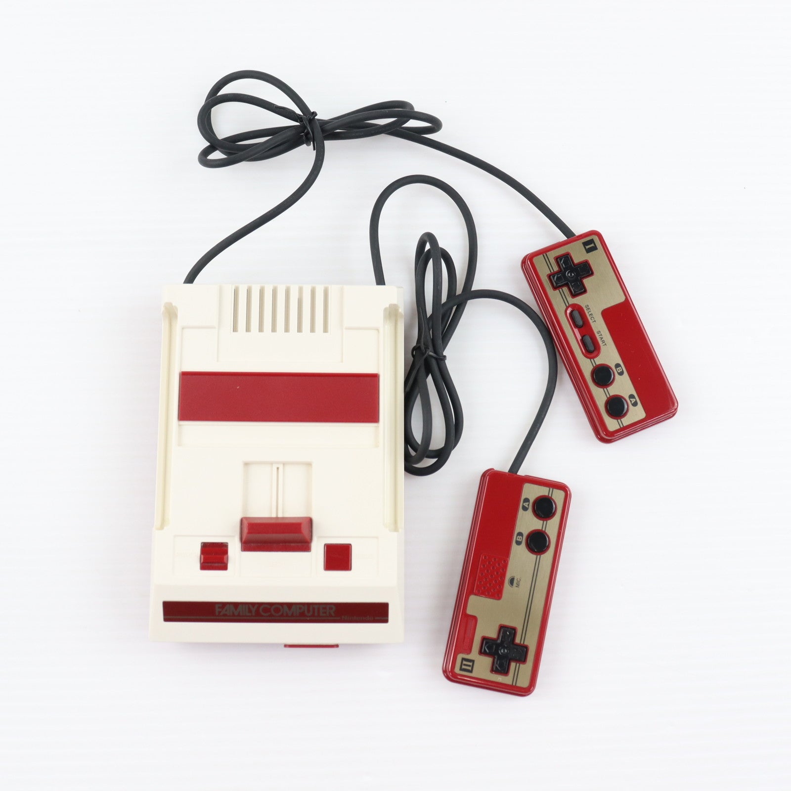【中古即納】[FC] (本体) ニンテンドークラシックミニ ファミリーコンピュータ 任天堂(CLV-S-HVCC)(20161110)