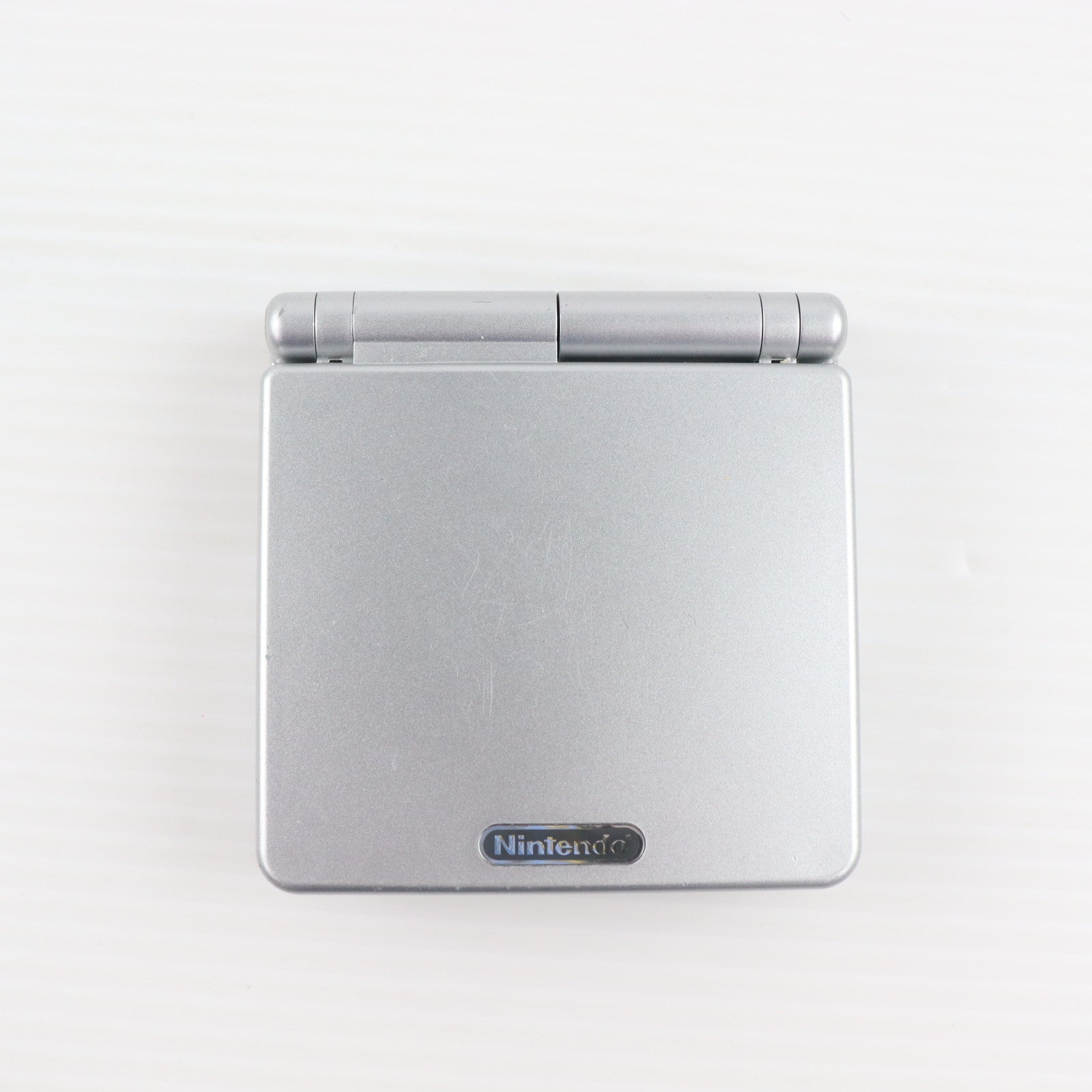【中古即納】[GBA] (本体) GAMEBOY ADVANCE SP(ゲームボーイアドバンスSP) プラチナシルバー 任天堂(AGS-S-ZVA)(20030214)