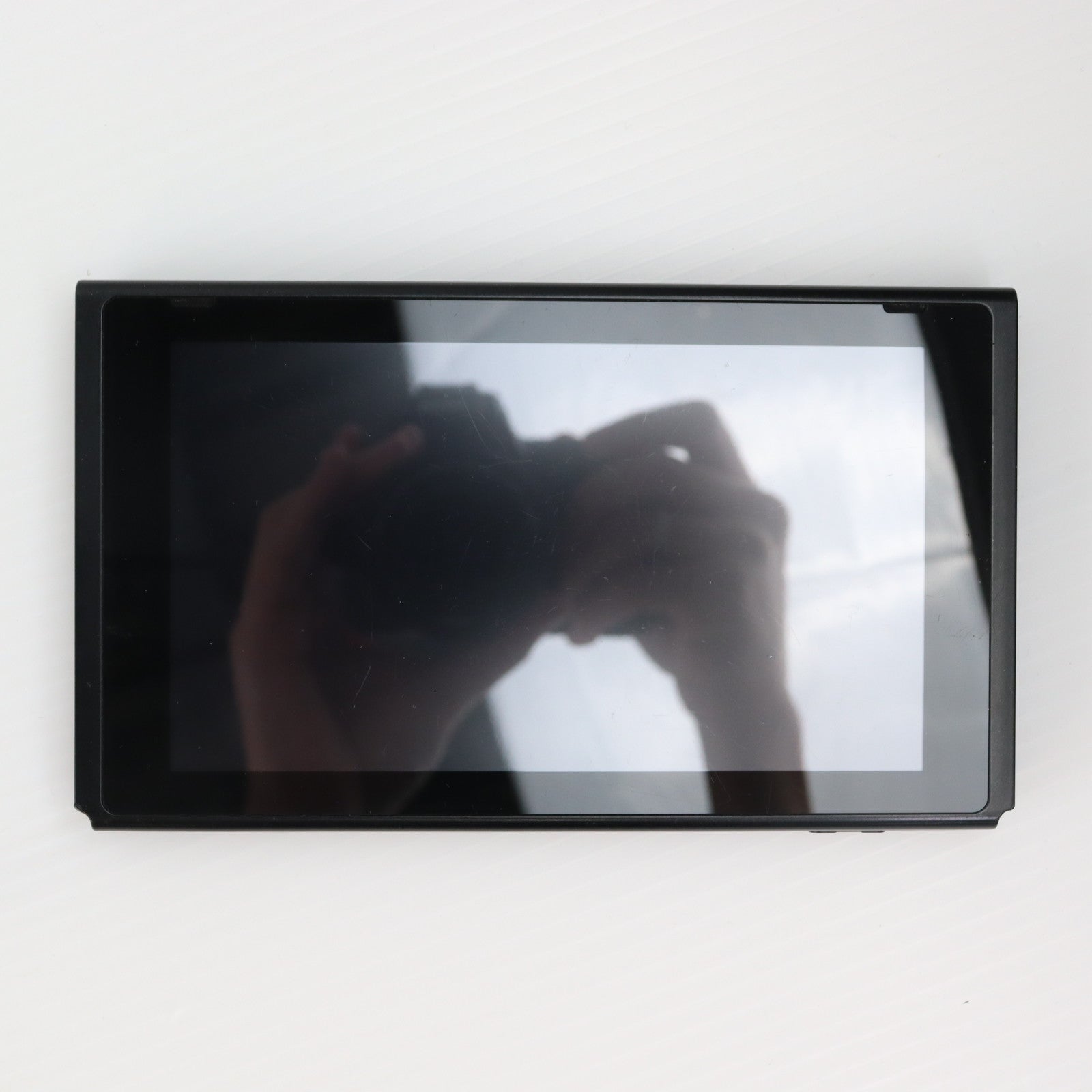 【中古即納】[Switch] (本体)(ソフト無し) Nintendo Switch(ニンテンドースイッチ) ポケットモンスター Let's Go! イーブイセット(モンスターボール Plus付き) 任天堂(HAC-S-KFAGB)(20181116)