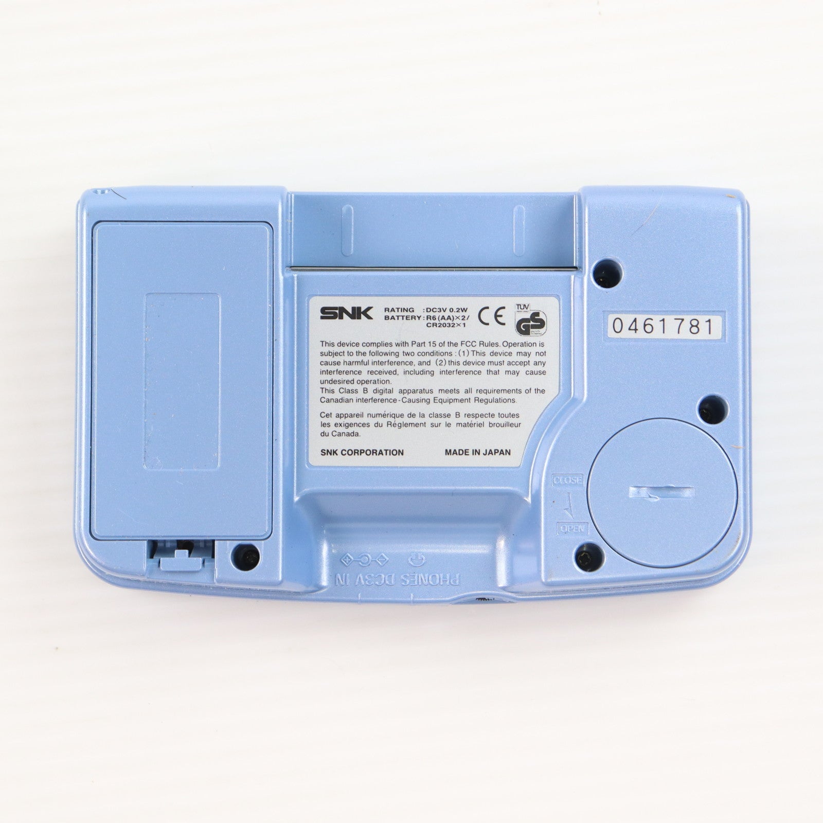 【中古即納】[NGP] (本体) ネオジオポケットカラー パチスロアルゼ王国ポケット 大花火 アルゼ公式攻略ナビセット SNK(エスエヌケイ)(NEPO90280)(20010508)