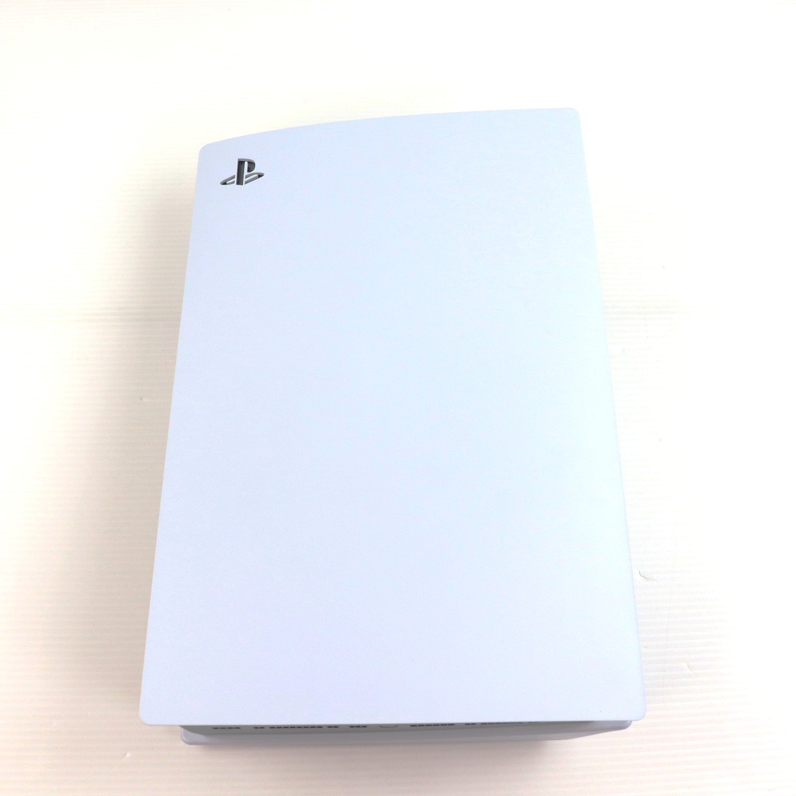 【中古即納】[PS5] (本体) PlayStation 5(プレイステーション5) SIE(CFI-1200A01)(20220915)