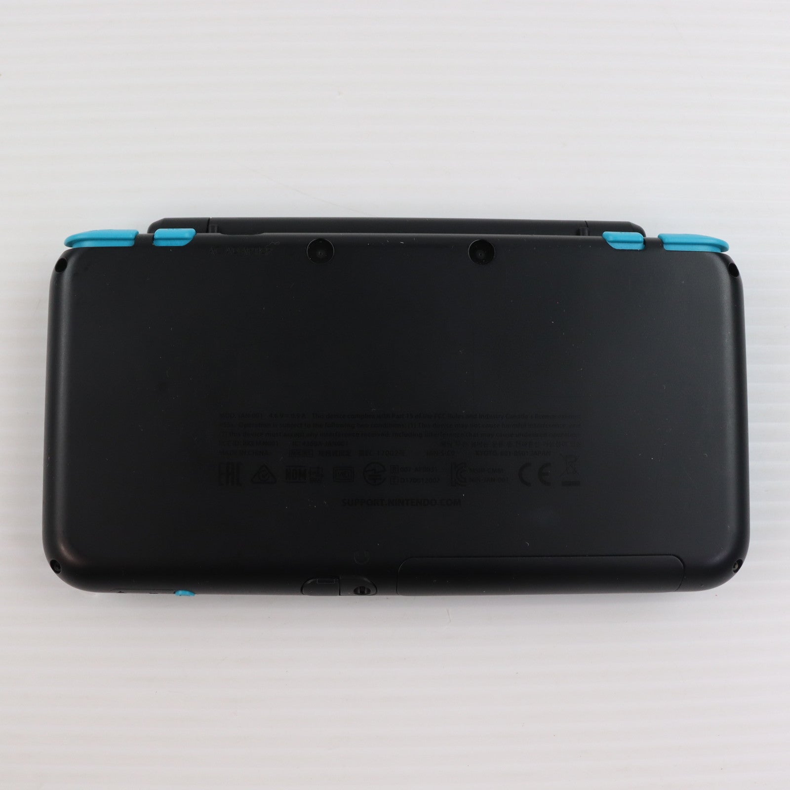 【中古即納】[3DS] (本体) Newニンテンドー2DS LL ブラック×ターコイズ 任天堂(JAN-S-BAAA)(20170713)