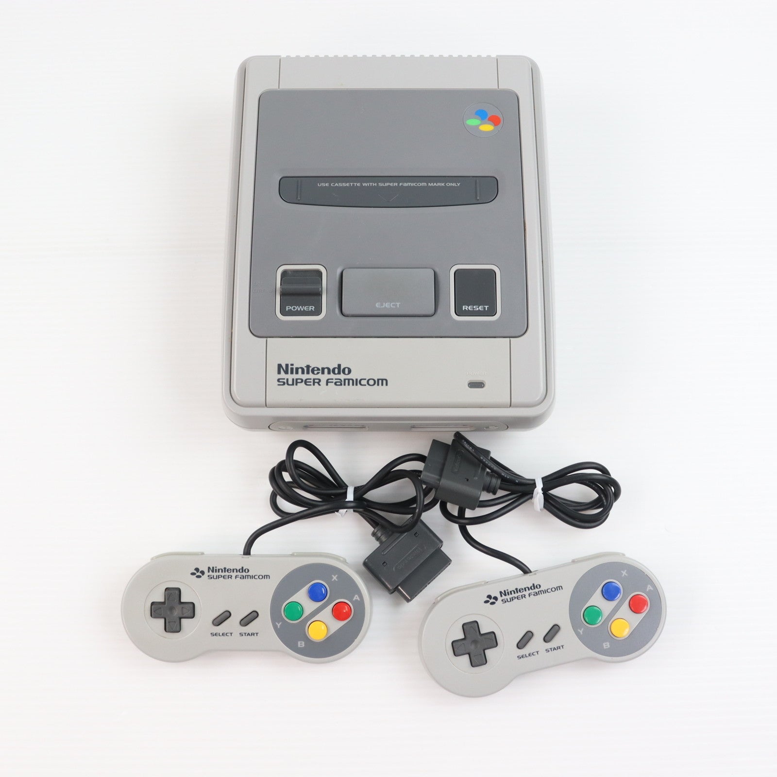 【中古即納】[SFC] (本体) SUPER Famicom(スーパーファミコン) 任天堂(SHVC-001)(19901121)