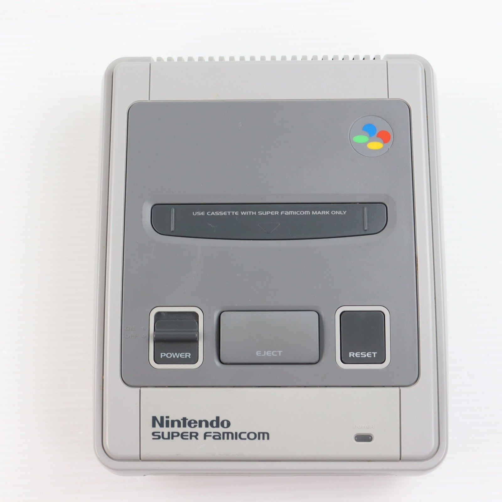 【中古即納】[SFC] (本体) SUPER Famicom(スーパーファミコン) 任天堂(SHVC-001)(19901121)