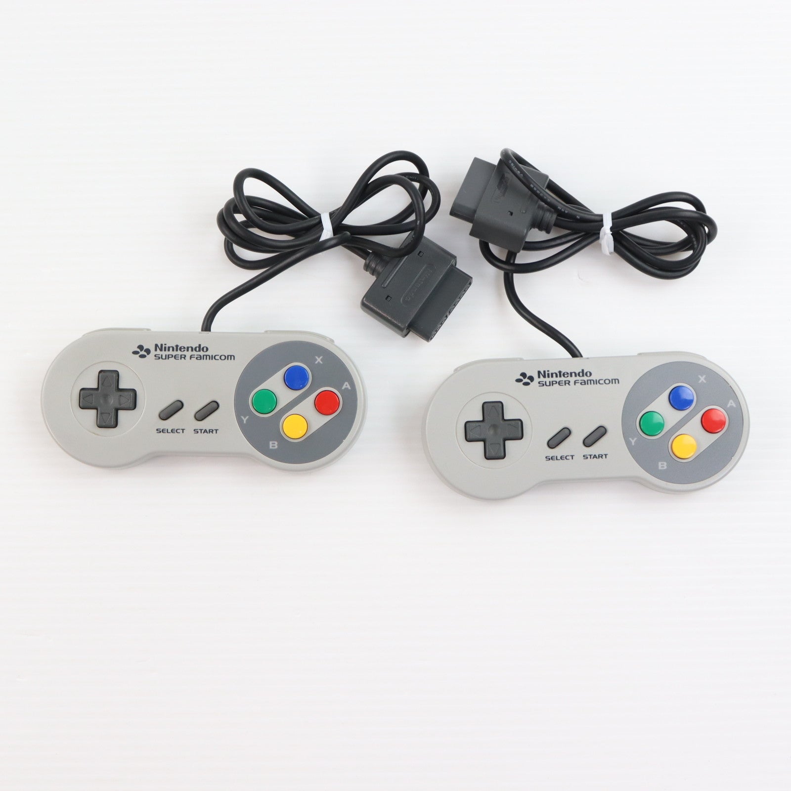 【中古即納】[SFC] (本体) SUPER Famicom(スーパーファミコン) 任天堂(SHVC-001)(19901121)
