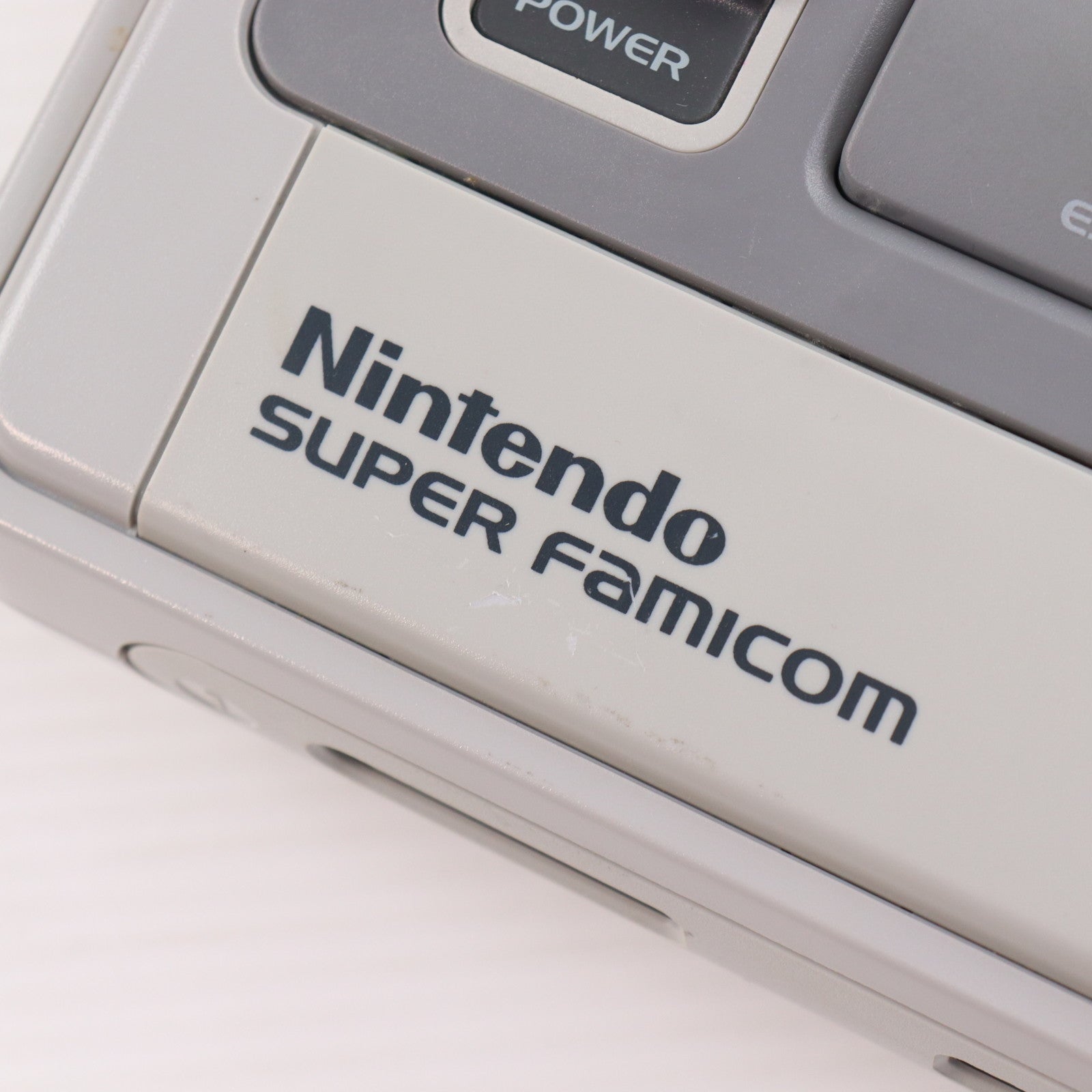 【中古即納】[SFC] (本体) SUPER Famicom(スーパーファミコン) 任天堂(SHVC-001)(19901121)