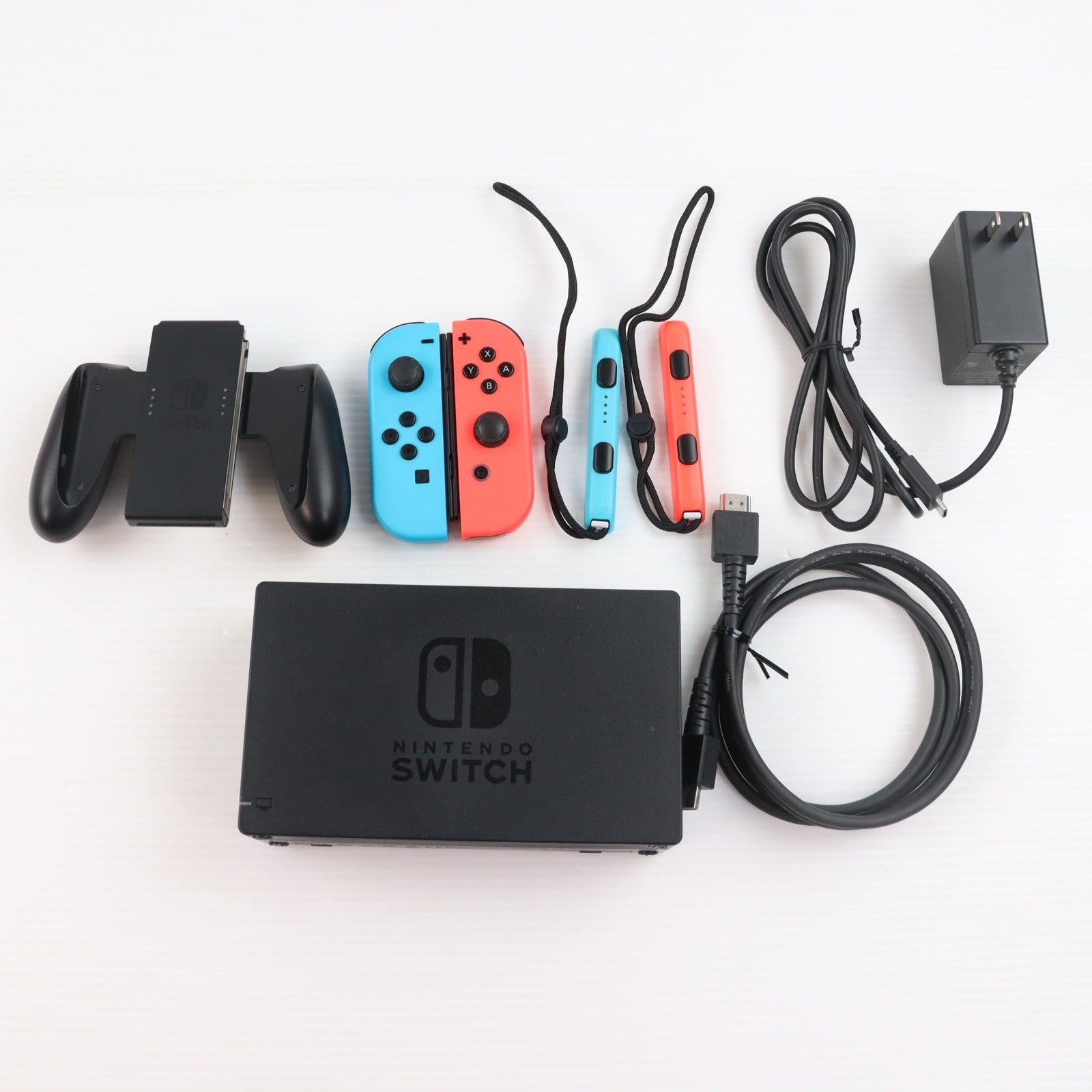 【中古即納】[Switch] (本体) マイニンテンドーストア限定 Nintendo Switch(ニンテンドースイッチ) カスタマイズ Joy-Con(L) ネオンブルー/(R) ネオンレッド Joy-Conストラップ ネオンブルー/ネオンレッド 任天堂(HAC-S-KABAA)(20170303)