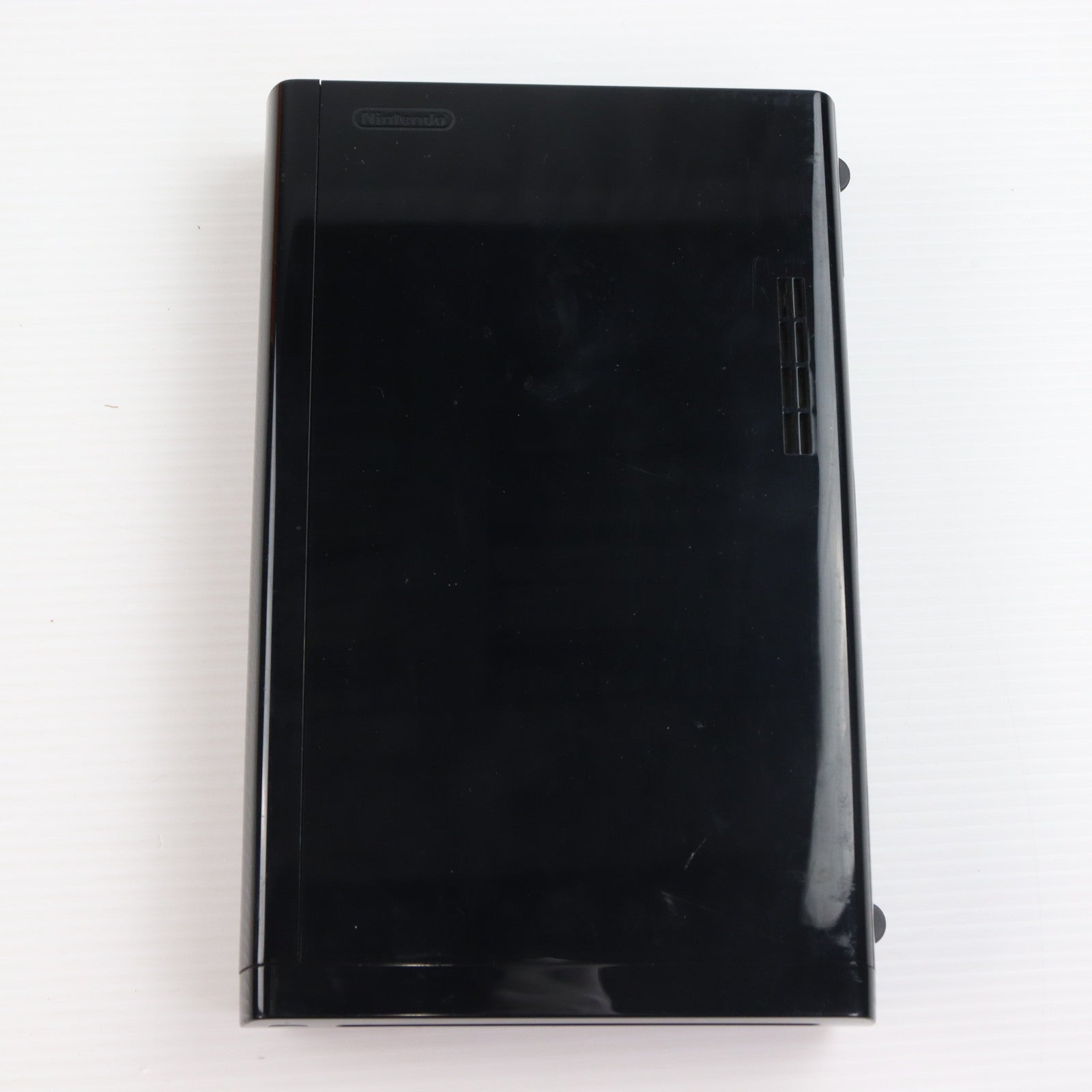 【中古即納】[WiiU] (本体) Wii U すぐに遊べるファミリープレミアムセット(クロ) 任天堂(WUP-S-KAFS)(20131031)