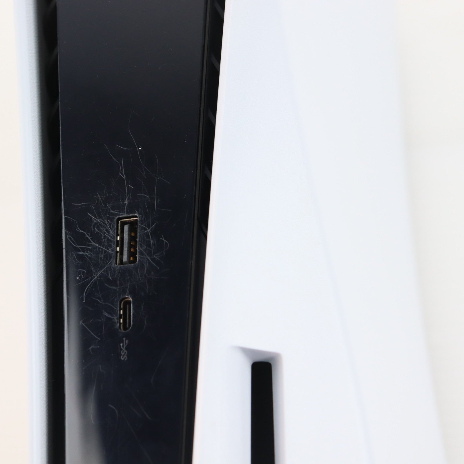 【中古即納】[PS5] (本体) PlayStation 5(プレイステーション5) SIE(CFI-1000A01)(20201112)