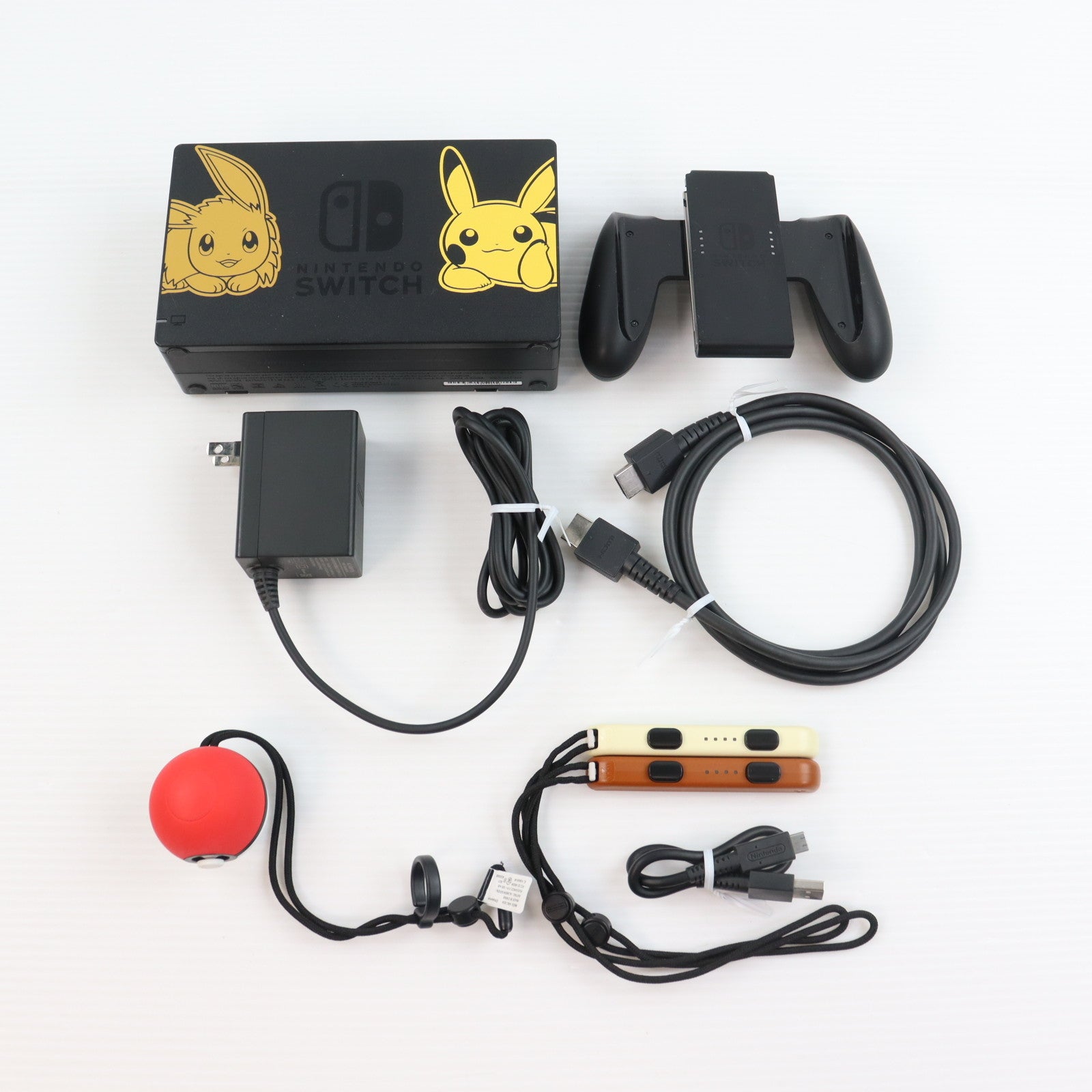 【中古即納】[Switch] (本体)(ソフト無し) Nintendo Switch(ニンテンドースイッチ) ポケットモンスター Let's Go! イーブイセット(モンスターボール Plus付き) 任天堂(HAC-S-KFAGB)(20181116)