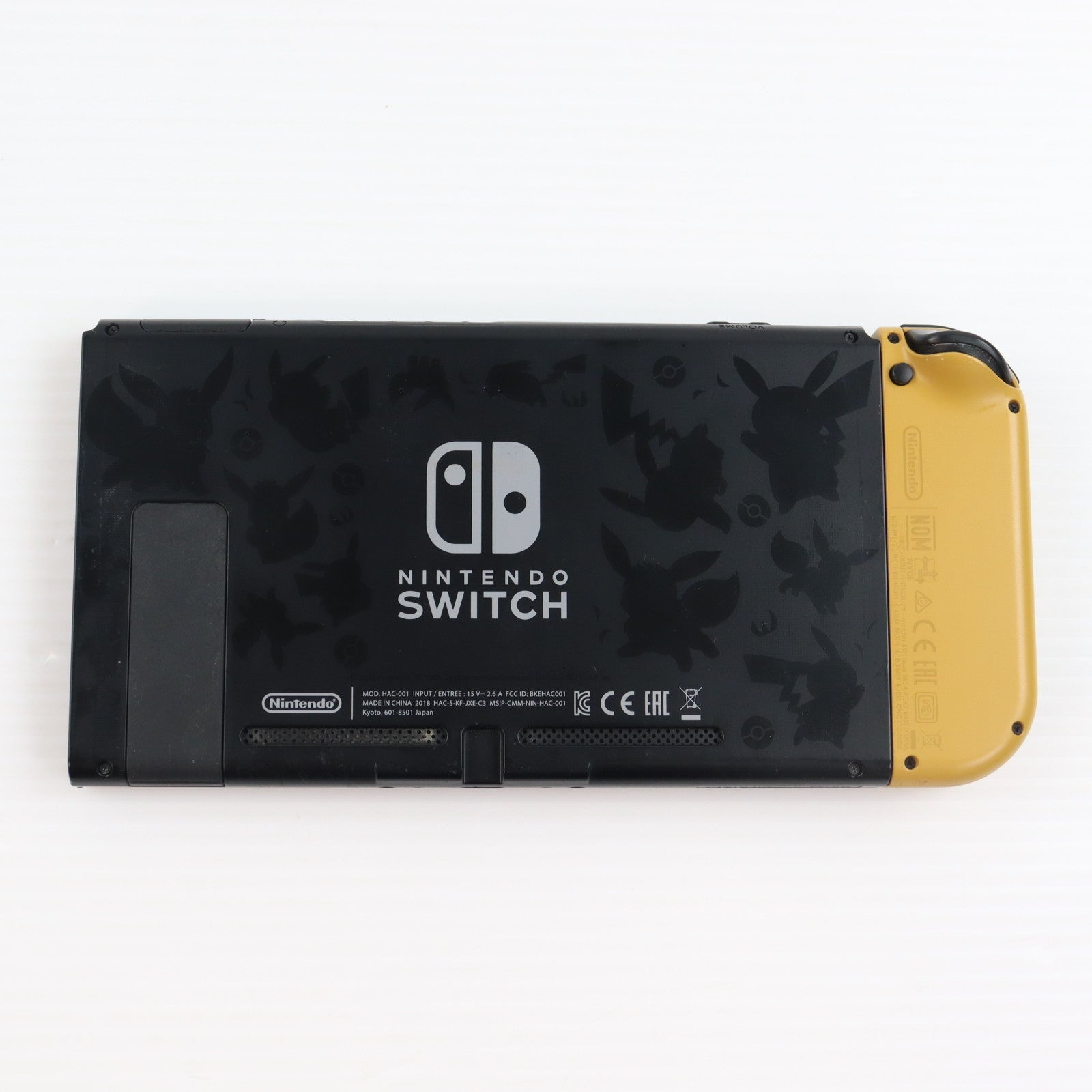 【中古即納】[Switch] (本体)(ソフト無し) Nintendo Switch(ニンテンドースイッチ) ポケットモンスター Let's Go! イーブイセット(モンスターボール Plus付き) 任天堂(HAC-S-KFAGB)(20181116)