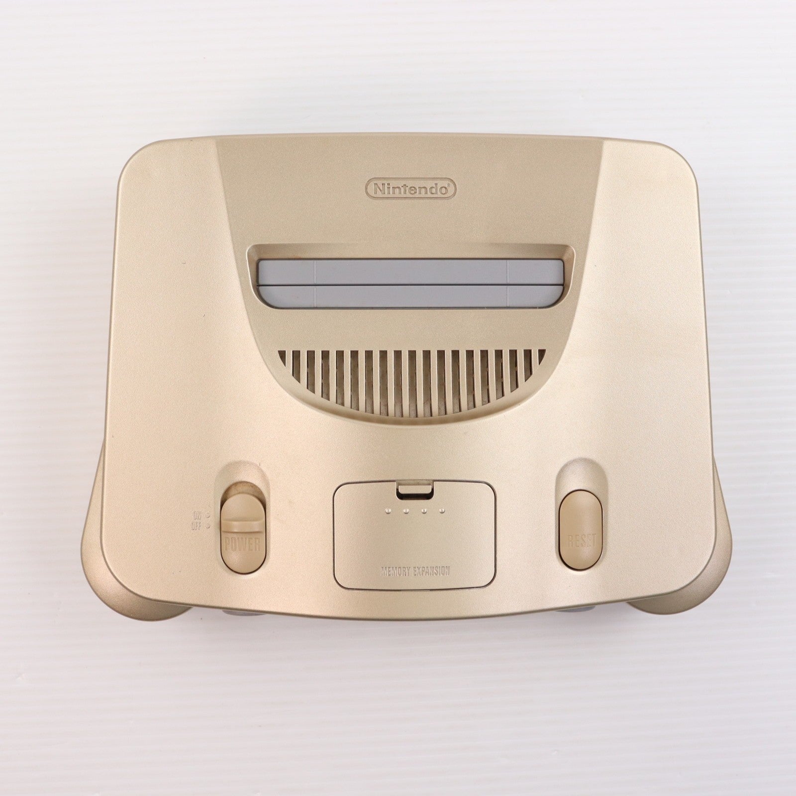 【中古即納】[N64] (本体) トイザラス限定 NINTENDO64(ニンテンドウ64/ニンテンドー64) ゴールド 任天堂(NUS-001)(19981231)