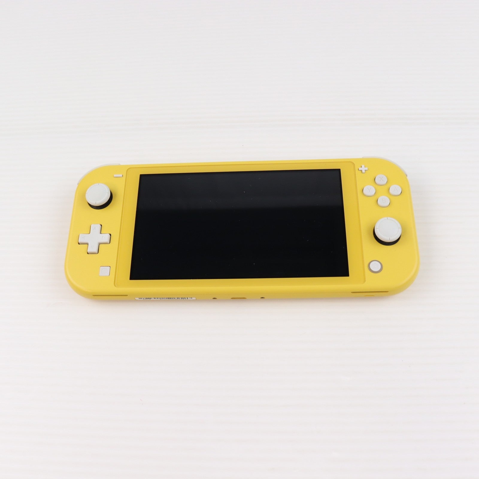 【中古即納】[Switch] (本体) Nintendo Switch Lite(ニンテンドースイッチライト) イエロー 任天堂(HDH-S-YAZAA)(20190920)