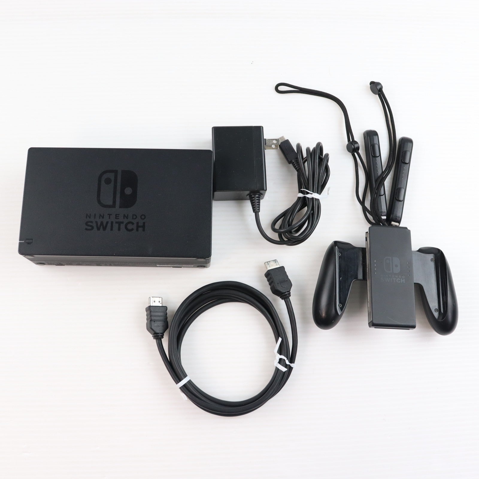 【中古即納】[Switch] (本体) Nintendo Switch(ニンテンドースイッチ) Joy-Con(L) ネオンブルー/R ネオンレッド 任天堂(HAC-S-KABAA)(20170303)