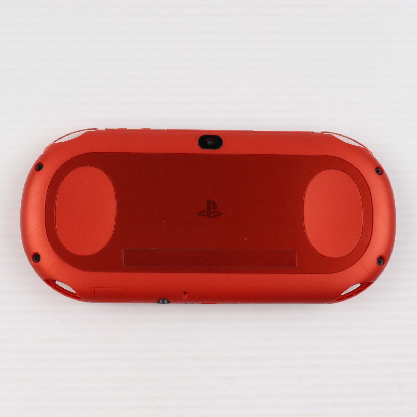 【中古即納】[PSVita] (本体) PlayStation Vita(プレイステーション ヴィータ) Wi-Fiモデル メタリック・レッド SIE(PCH-2000ZA26)(20161201)