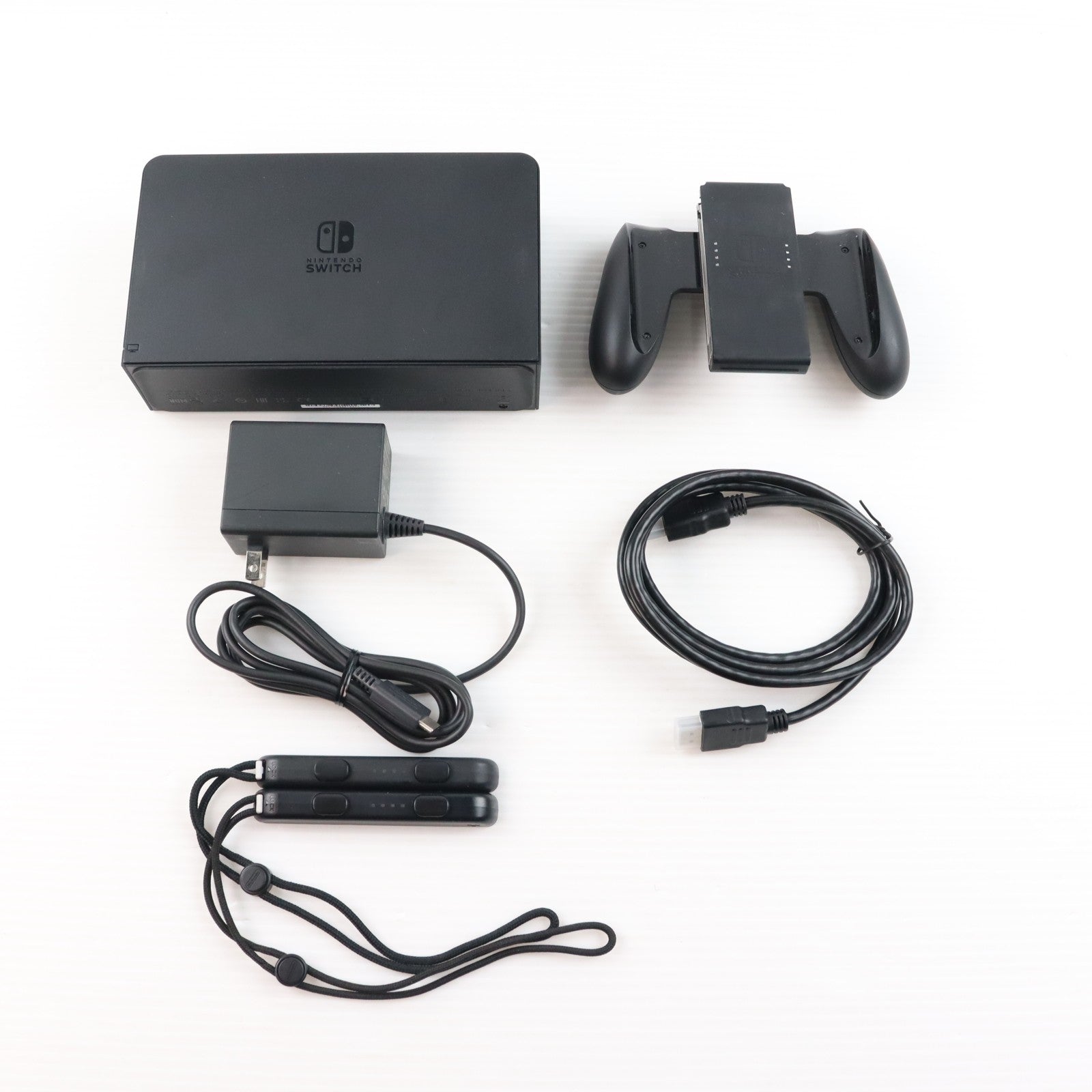 【中古即納】[Switch] (本体) Nintendo Switch(ニンテンドースイッチ) 有機ELモデル Joy-Con(L) ネオンブルー/R ネオンレッド 任天堂(HEG-S-KABAA)(20211008)