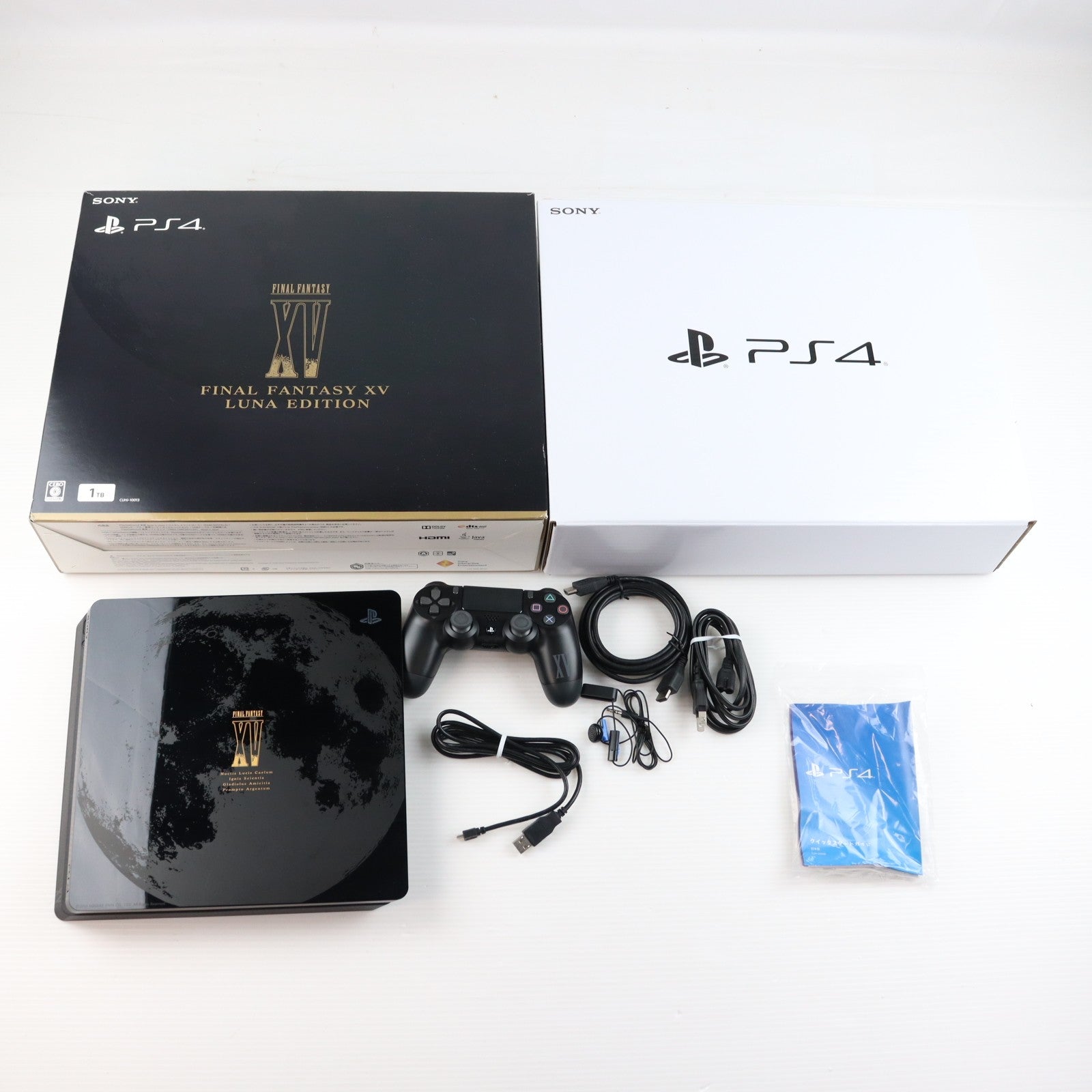 【中古即納】[PS4] (本体) PlayStation 4 FINAL FANTASY XV LUNA EDITION(プレイステーション4 ファイナルファンタジー15 ルーナエディション) SIE(CUHJ-10013)(20161129)