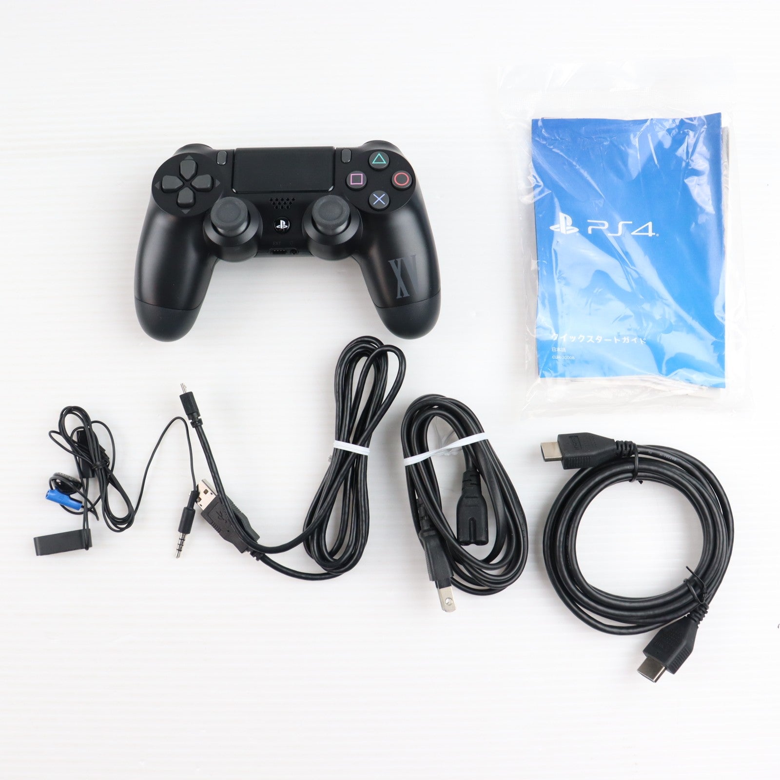 【中古即納】[PS4] (本体) PlayStation 4 FINAL FANTASY XV LUNA EDITION(プレイステーション4 ファイナルファンタジー15 ルーナエディション) SIE(CUHJ-10013)(20161129)