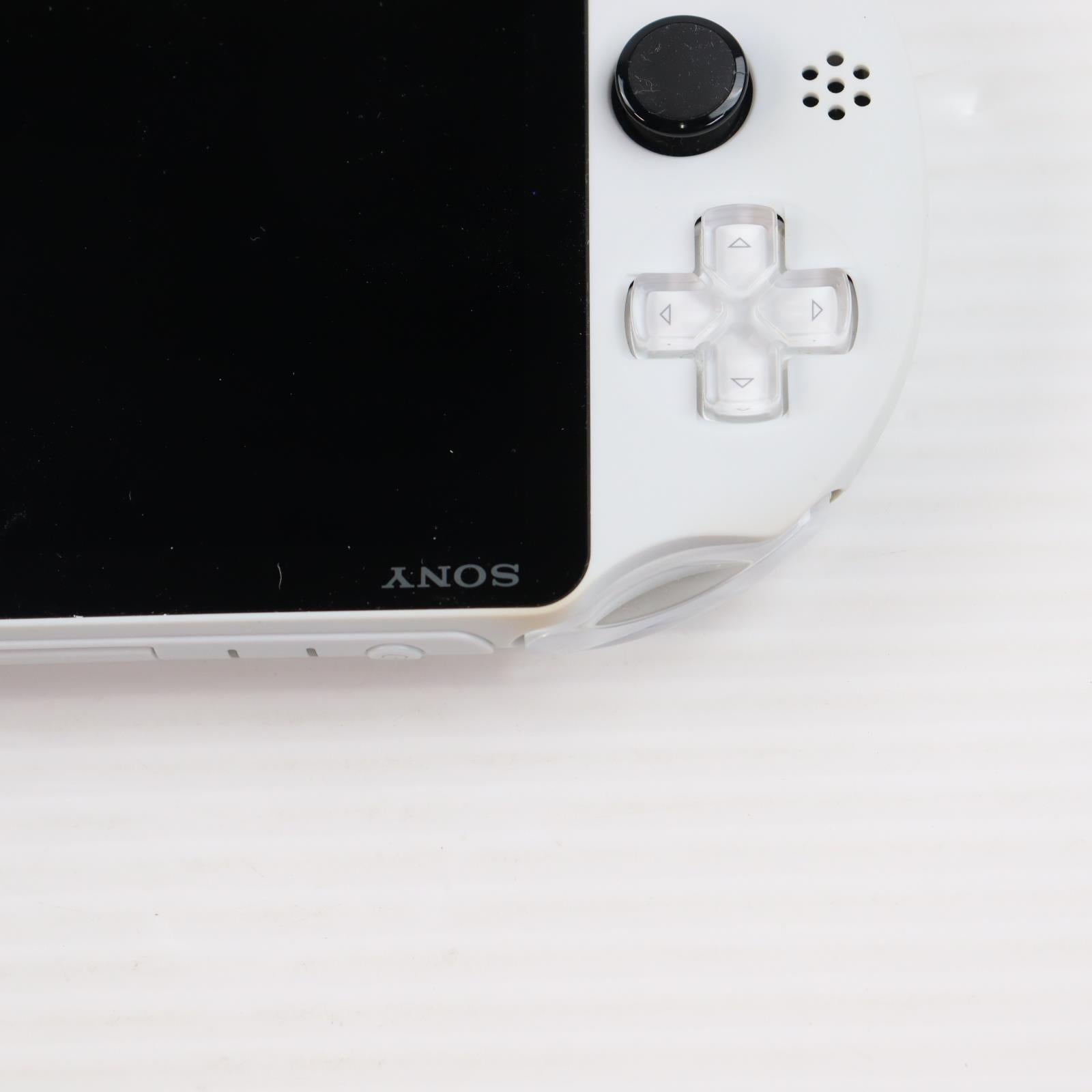 【中古即納】[PSVita] (本体) PlayStation Vita(プレイステーション ヴィータ) Wi-Fiモデル グレイシャー・ホワイト SCE(PCH-2000ZA22)(20150917)