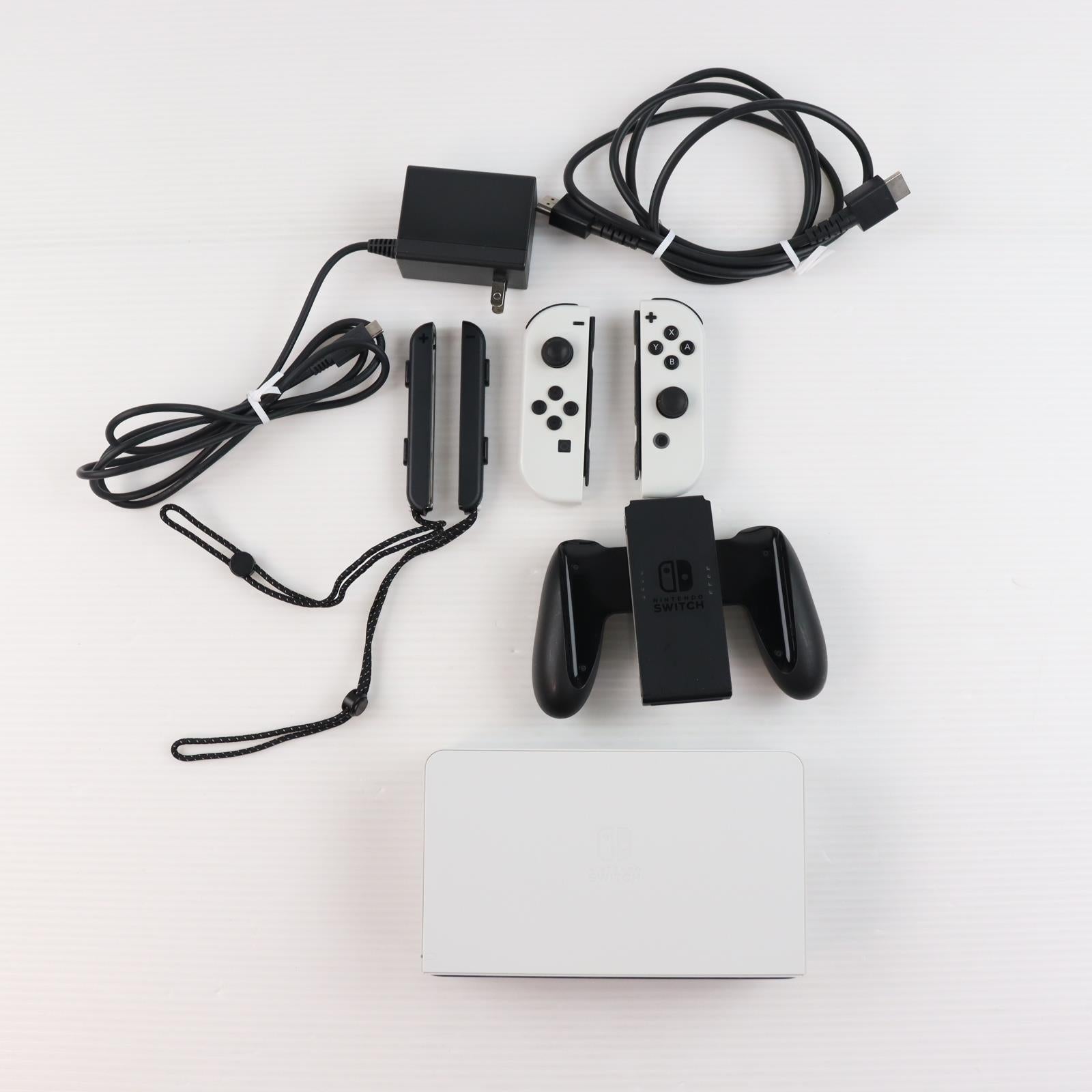 【中古即納】[Switch] (本体) Nintendo Switch(ニンテンドースイッチ) 有機ELモデル Joy-Con(L)/R ホワイト 任天堂(HEG-S-KAAAA)(20211008)