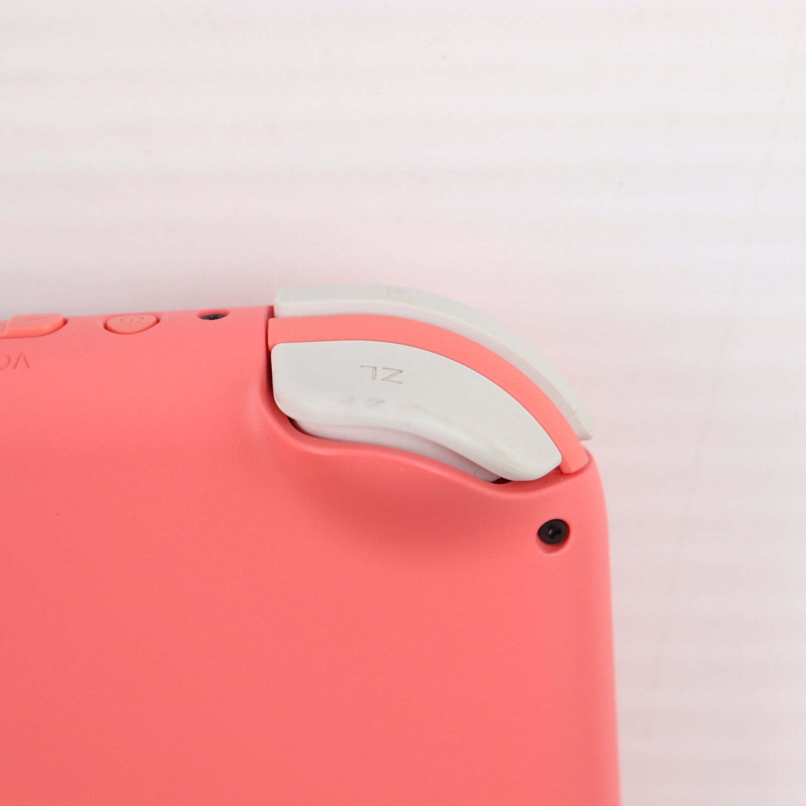 【中古即納】[Switch] (本体) Nintendo Switch Lite(ニンテンドースイッチライト) コーラル 任天堂(HDH-S-PAZAA)(20200320)