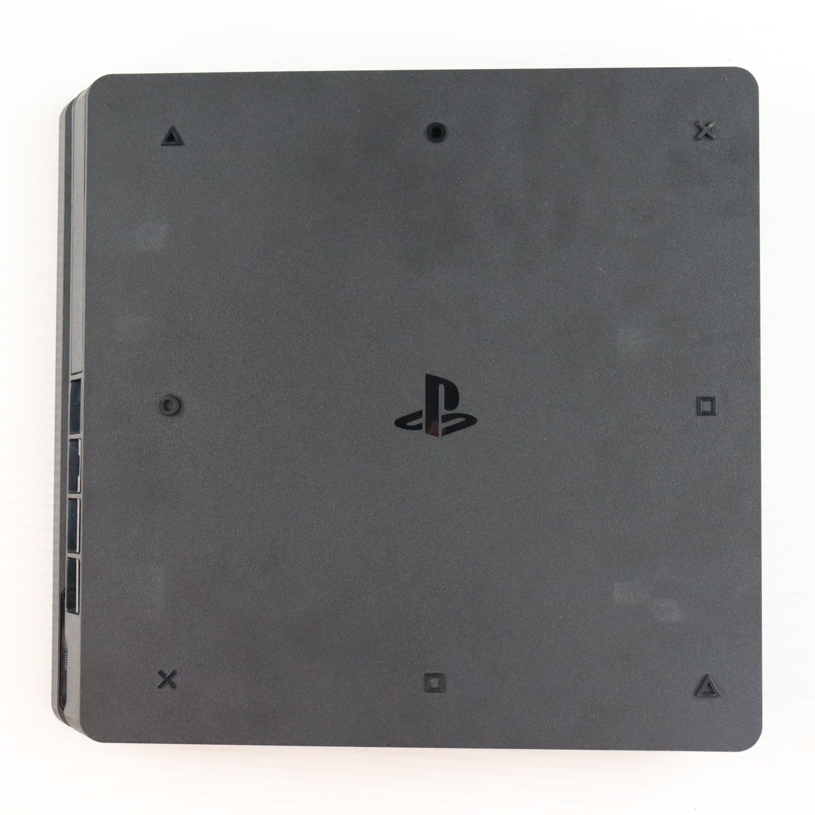 【中古即納】[PS4] (本体) PlayStation 4(プレイステーション4) MONSTER HUNTER: WORLD Starter Pack Black(モンスターハンター:ワールド スターターパック ブラック) SIE(CUHJ-10022)(20180126)