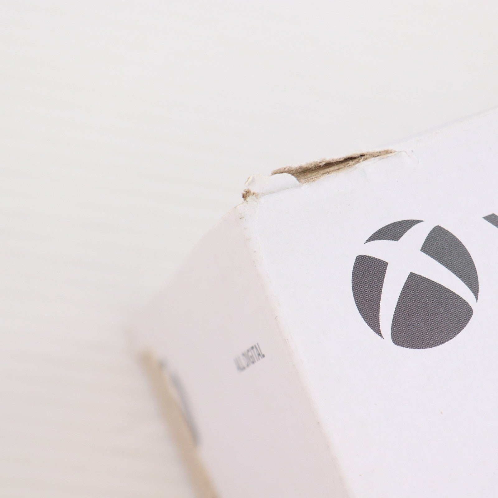 【中古即納】[XboxX/S] (本体) Xbox Series S 512GB 日本マイクロソフト(RRS-00015)(20201110)