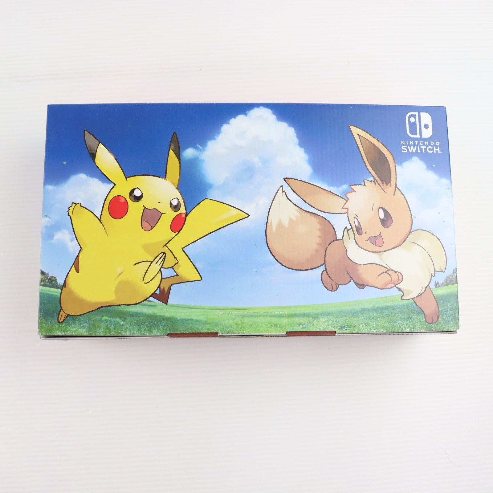 【中古即納】[Switch] (本体)(ソフト無し) Nintendo Switch(ニンテンドースイッチ) ポケットモンスター Let's Go! ピカチュウセット(モンスターボール Plus付き) 任天堂(HAC-S-KFAGA)(20181116)