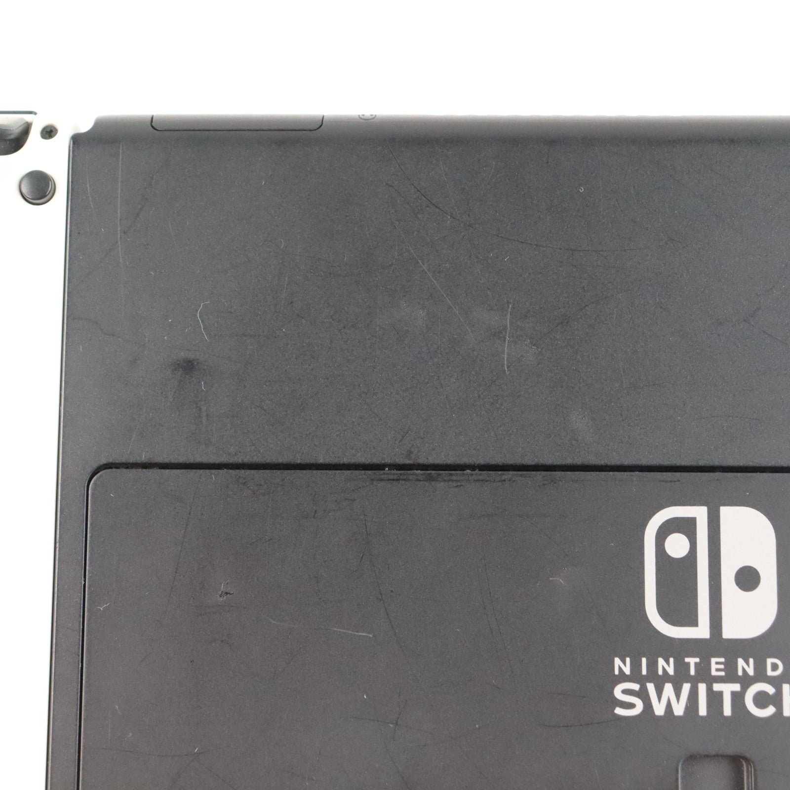 【中古即納】[Switch] (本体) Nintendo Switch(ニンテンドースイッチ) 有機ELモデル Joy-Con(L)/R ホワイト 任天堂(HEG-S-KAAAA)(20211008)