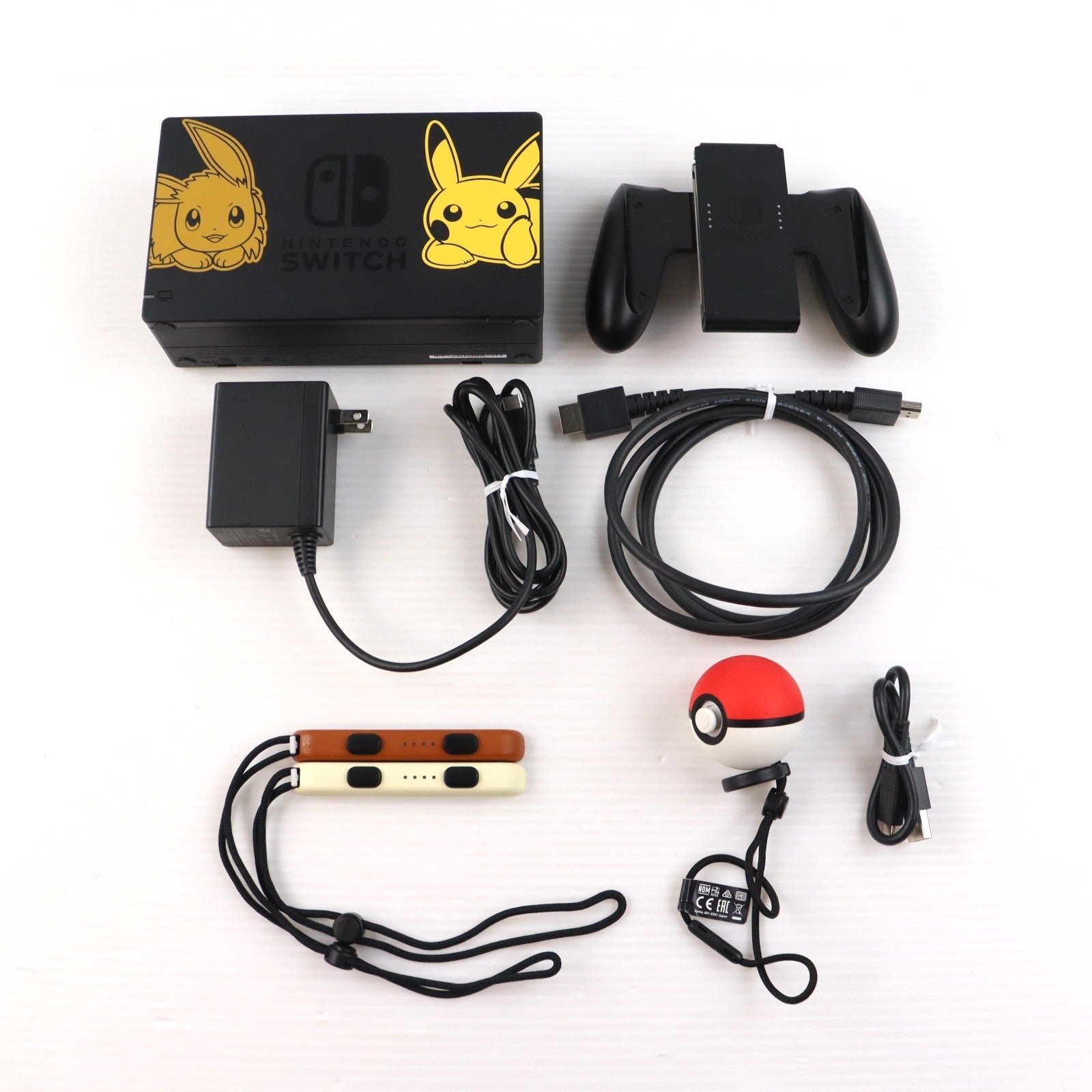 【中古即納】[Switch] (本体)(ソフト無し) Nintendo Switch(ニンテンドースイッチ) ポケットモンスター Let's Go! イーブイセット(モンスターボール Plus付き) 任天堂(HAC-S-KFAGB)(20181116)