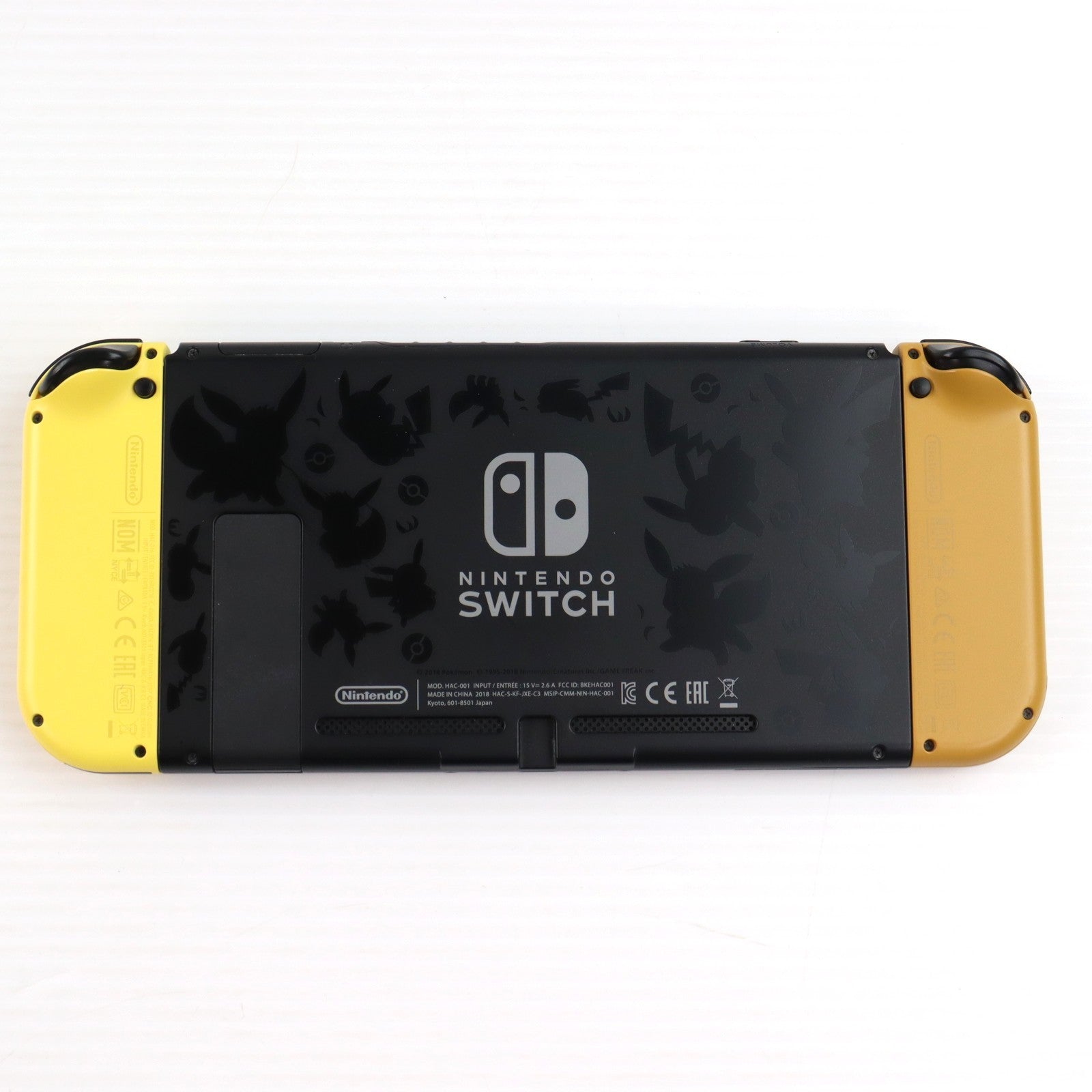 【中古即納】[Switch] (本体)(ソフト無し) Nintendo Switch(ニンテンドースイッチ) ポケットモンスター Let's Go! イーブイセット(モンスターボール Plus付き) 任天堂(HAC-S-KFAGB)(20181116)