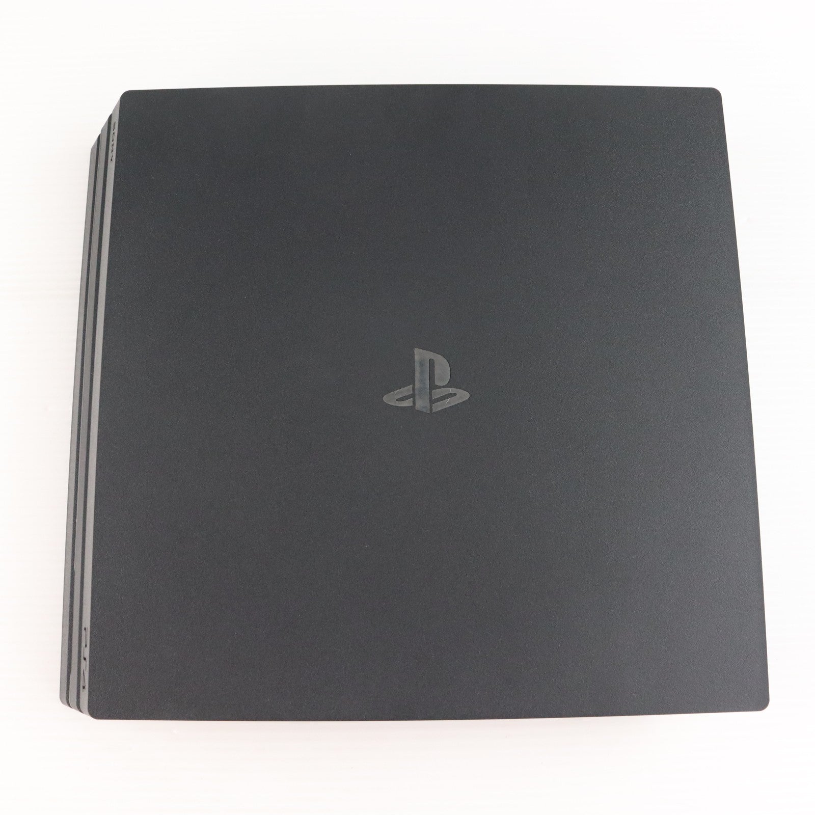 【中古即納】[PS4] (本体) PlayStation 4 Pro(プレイステーション4 プロ) ジェット・ブラック 1TB SIE(CUH-7100BB01)(20170929)