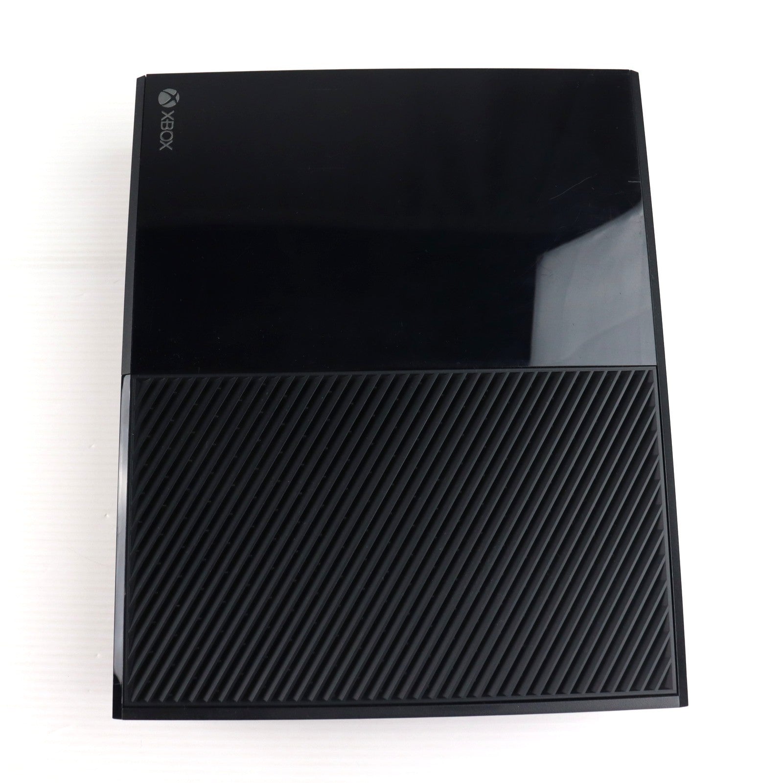 【中古即納】[XboxOne] (本体) Xbox One(Halo: The Master Chief Collection 同梱版) 日本マイクロソフト(5C6-00006)(20141113)