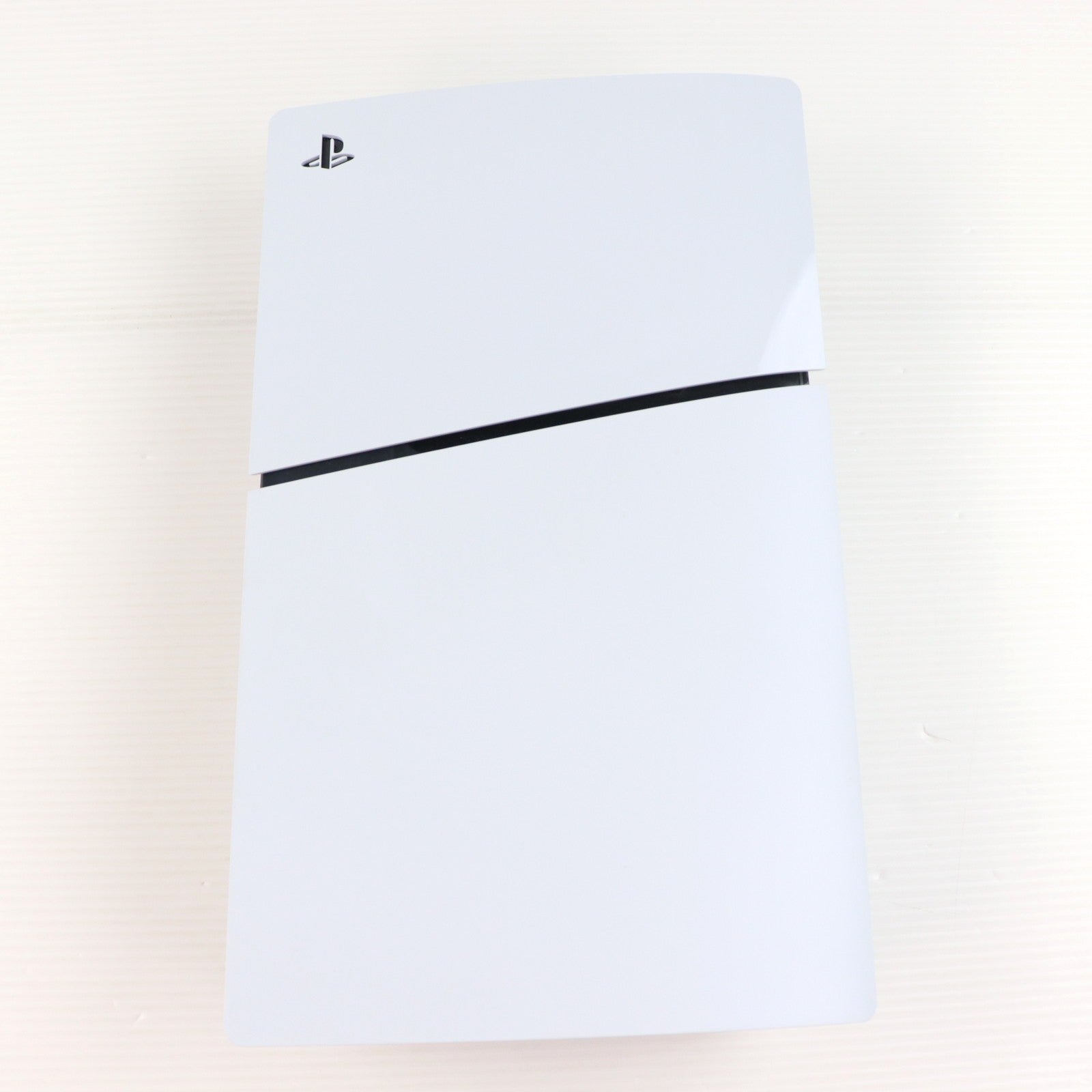 【中古即納】[PS5] (本体) PlayStation 5(プレイステーション5) slimモデル(スリムモデル) SIE(CFI-2000A01)(20231110)