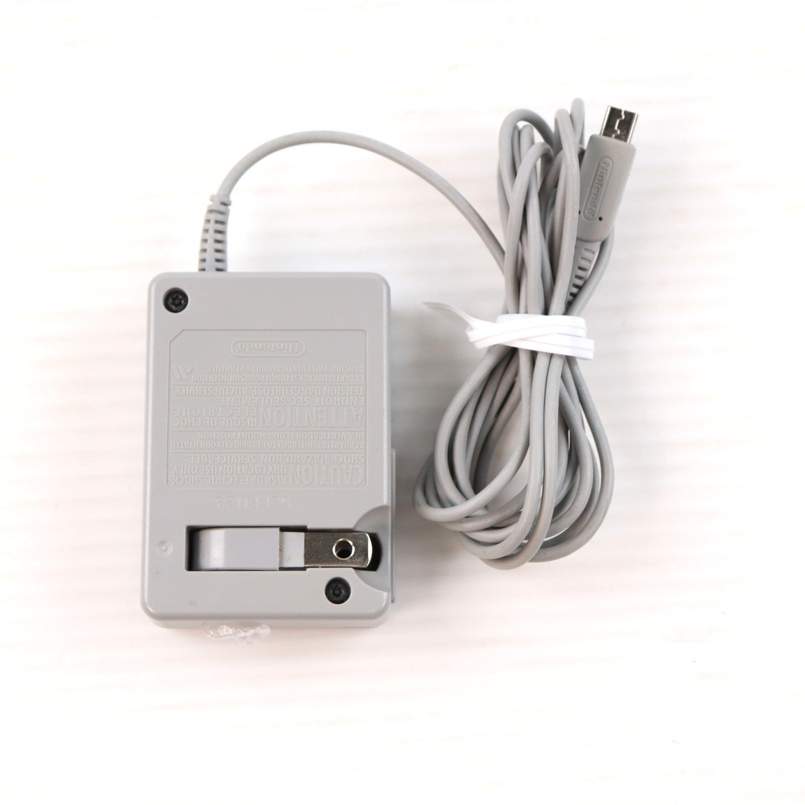 【中古即納】[3DS] (本体) ニンテンドー3DS グロスピンク 任天堂(CTR-S-PDBA)(20130320)