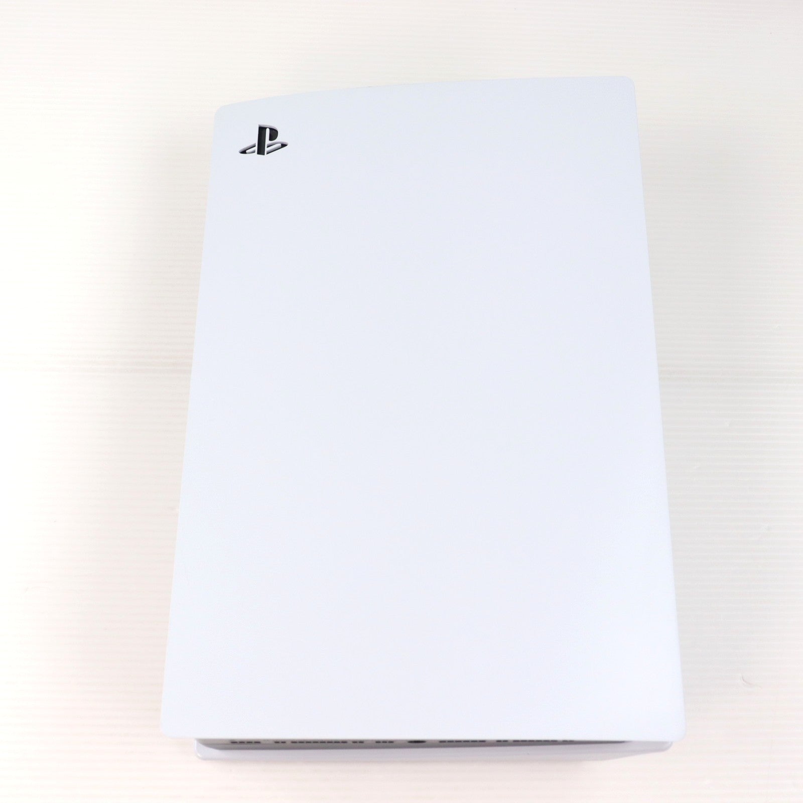 【中古即納】[PS5] (本体) PlayStation 5(プレイステーション5) SIE(CFI-1000A01)(20201112)