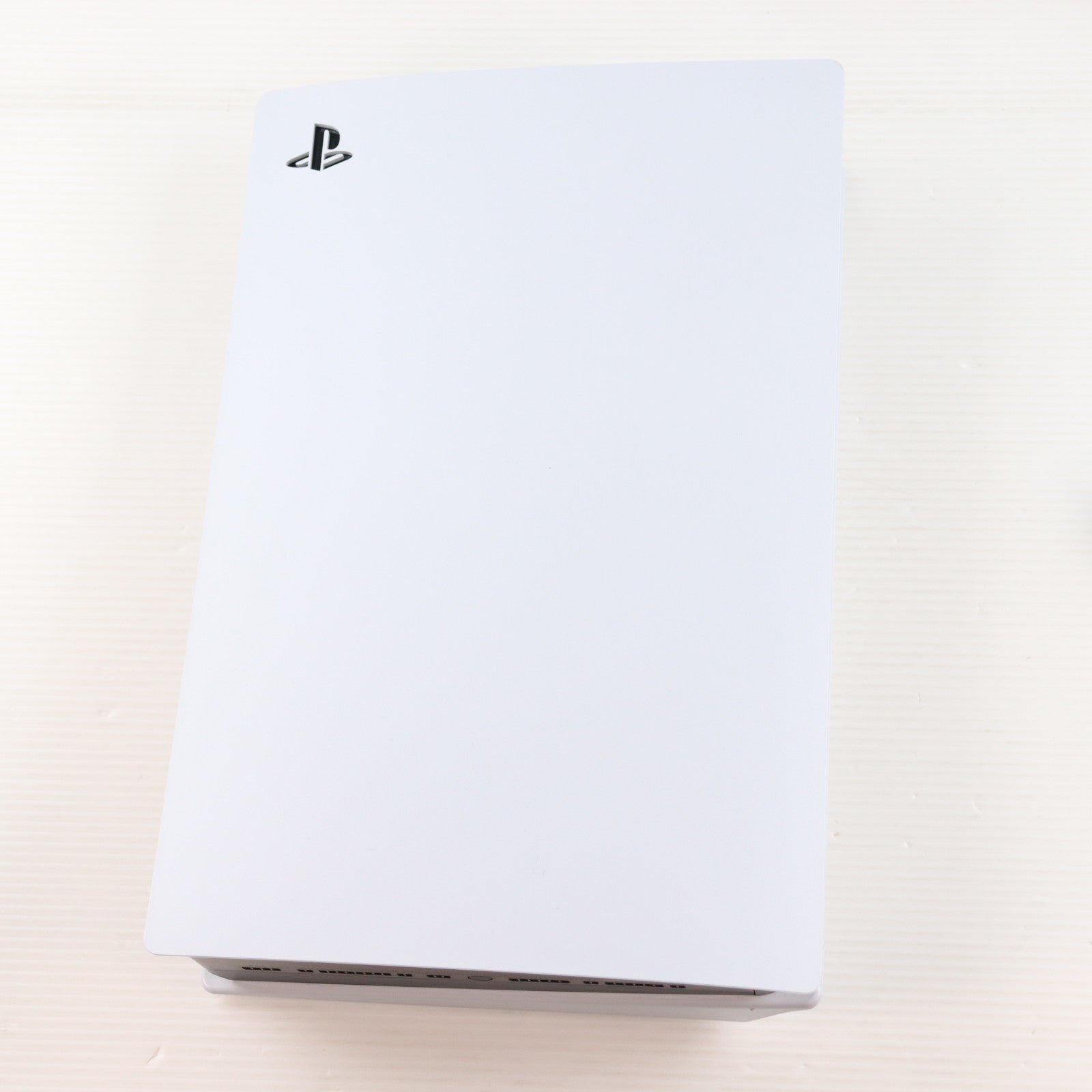 【中古即納】[PS5] (本体) PlayStation 5(プレイステーション5) SIE(CFI-1100A01)(20210824)